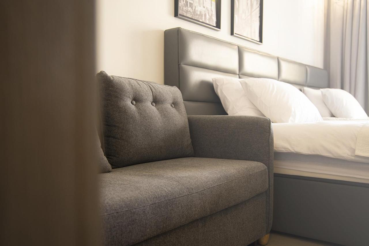 Twin Room with Balcony