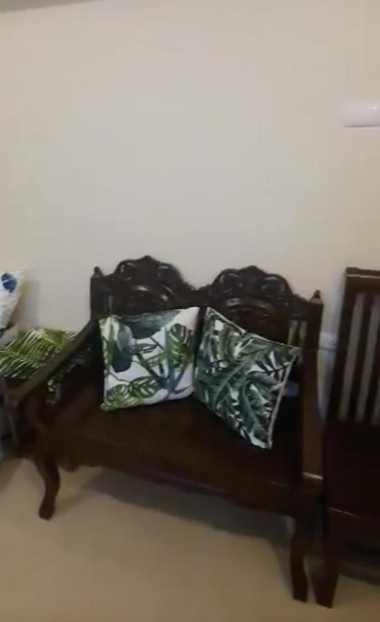 Deluxe Double Room (2 Adults + 1 Child)