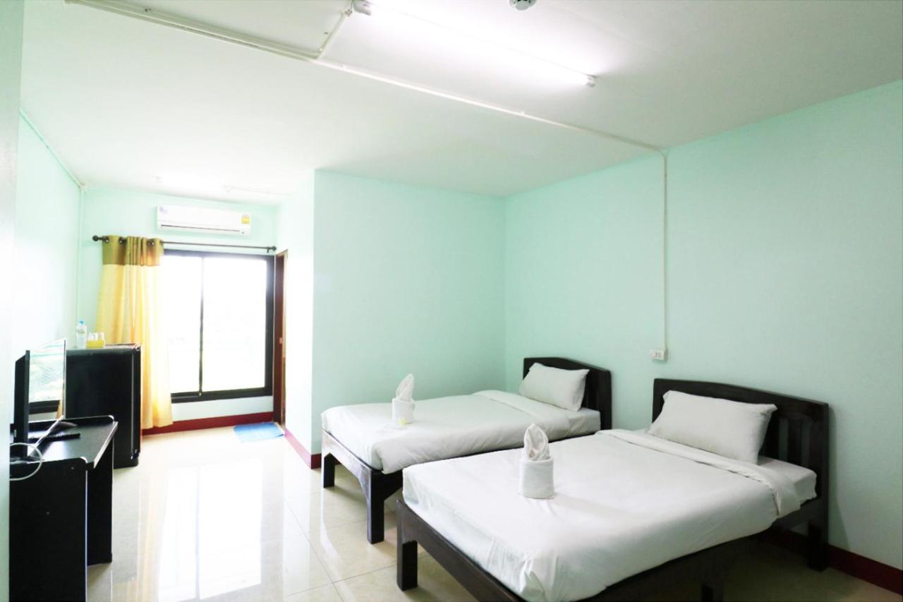 Superior Twin Room with Bath