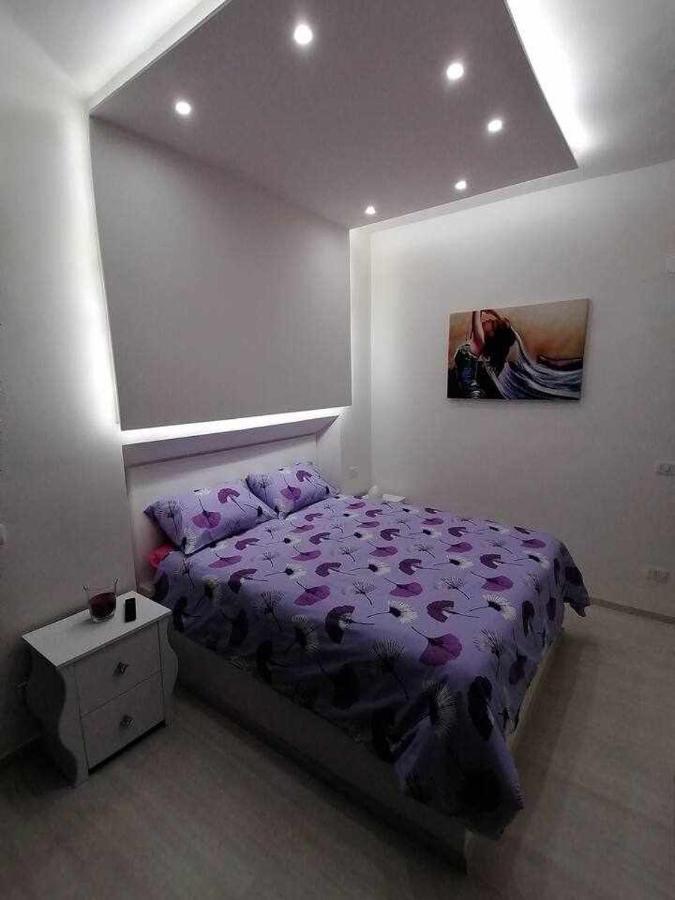 Standard Zimmer mit Kingsize-Bett