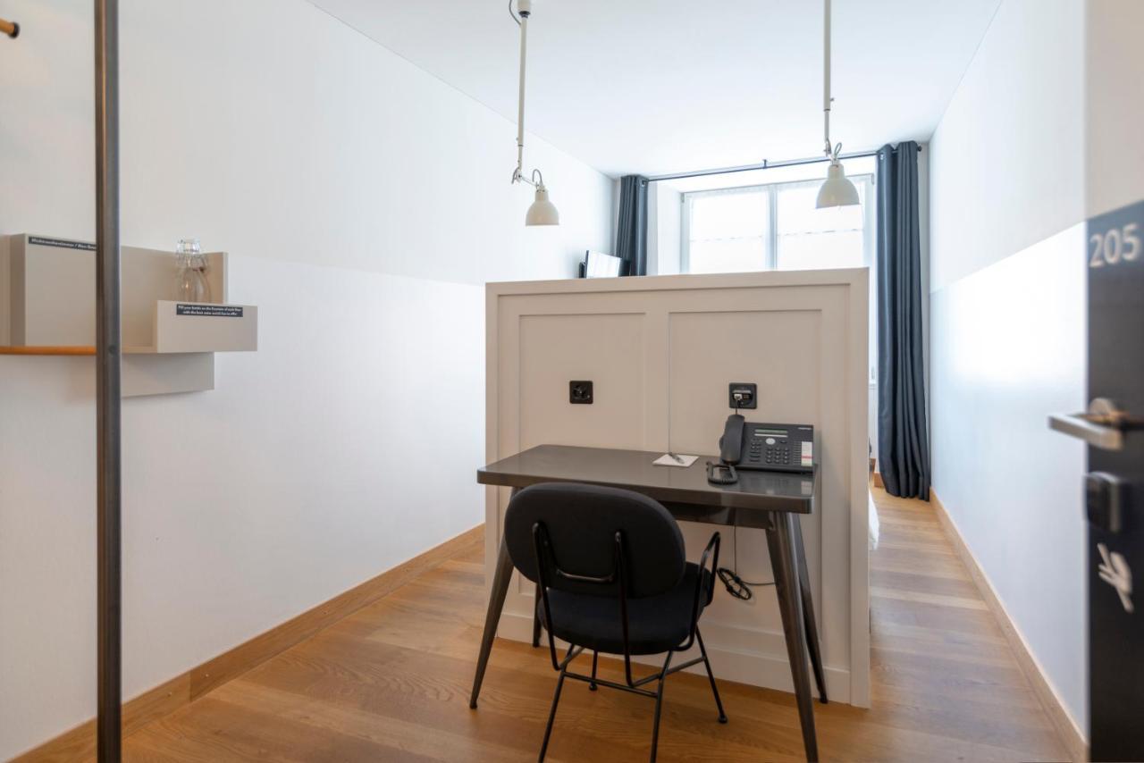 Quarto Individual Standard