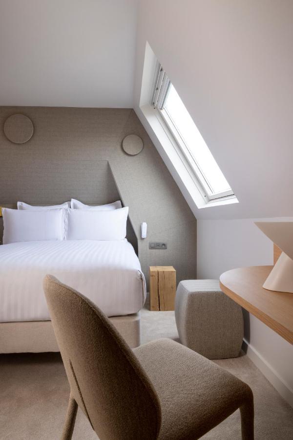 Quarto Duplo Standard
