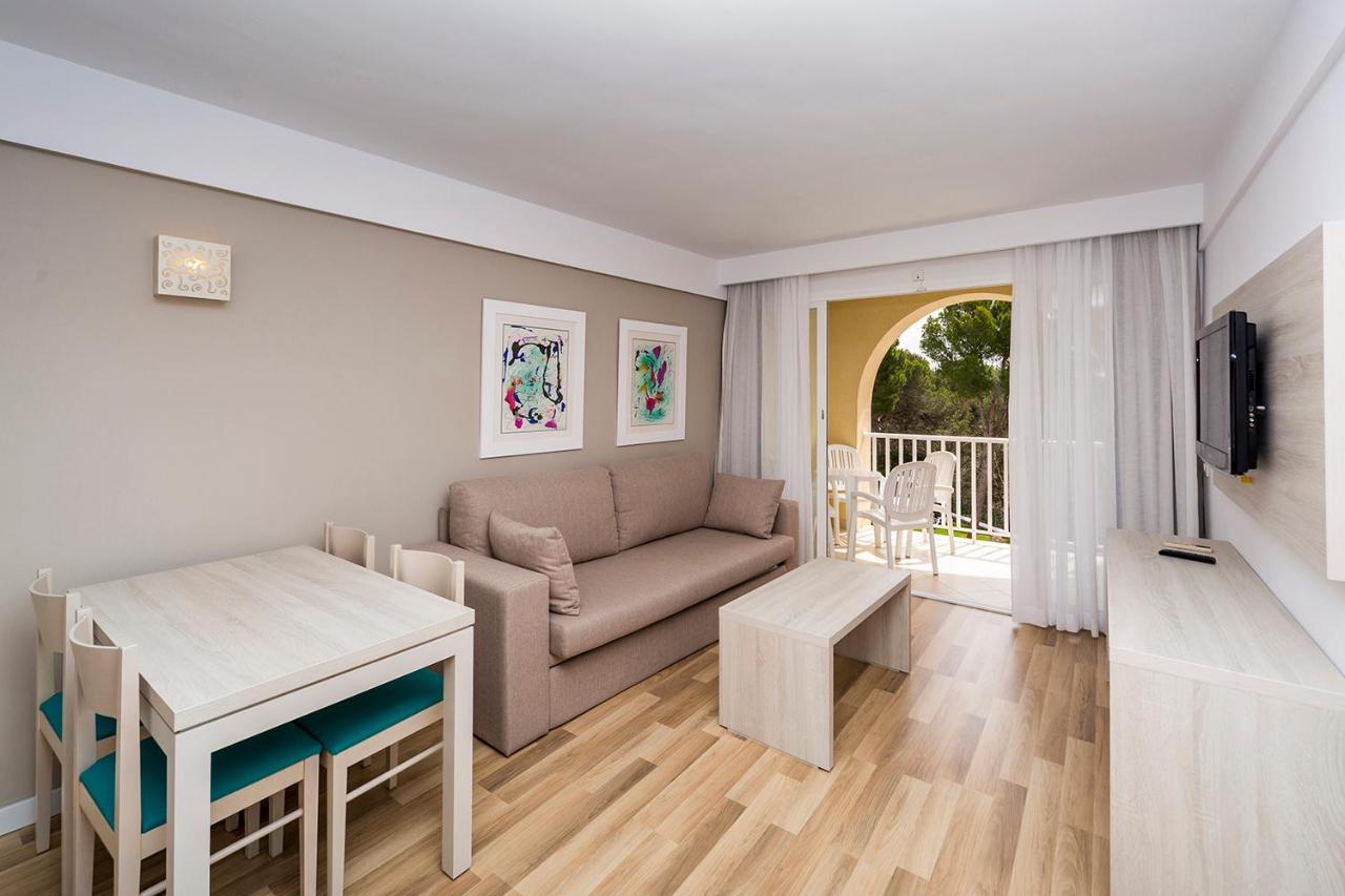 Superior One-Bedroom Apartment,1272634147:JPEG