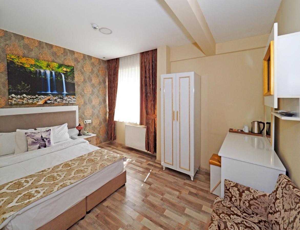 Double or Twin Room,1207017823:JPEG