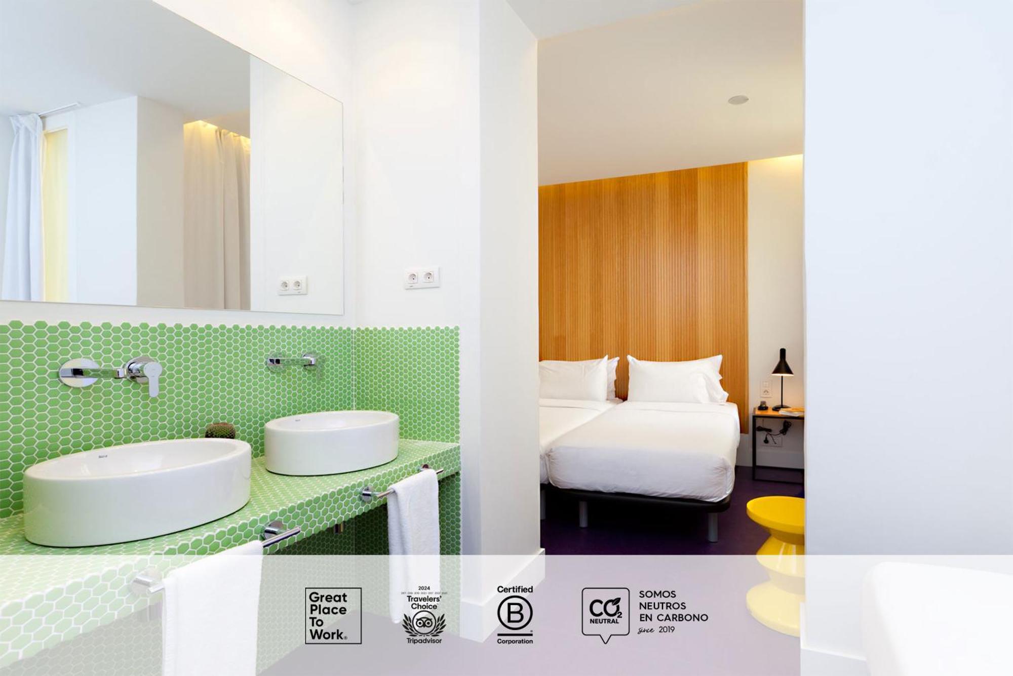Triple Room,1638489870:JPEG