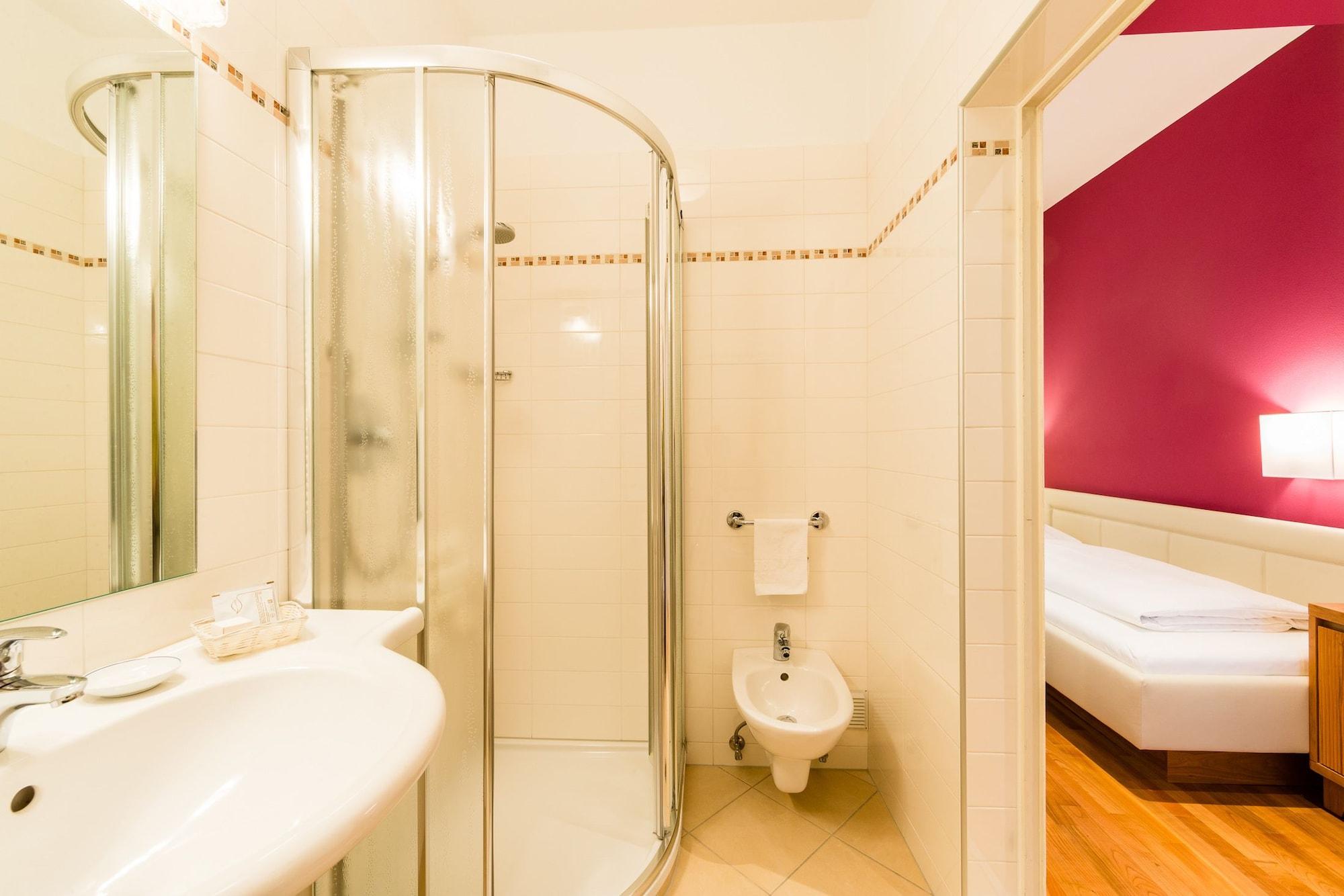 Superior Single Room