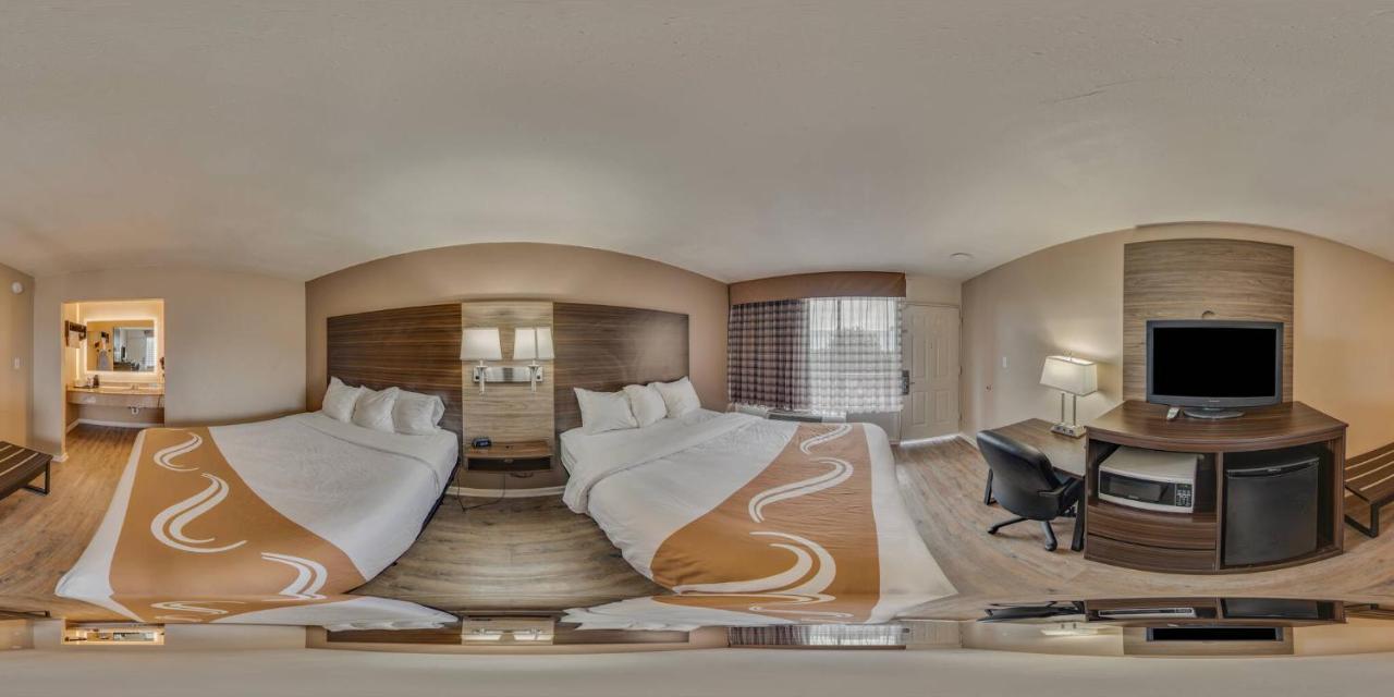 Standard Queen Room with Two Queen Beds - Non Smoking