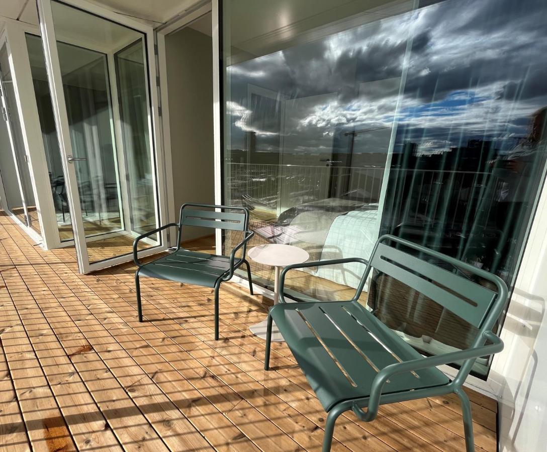 Three-Bedroom Apartment,1315840003:JPEG