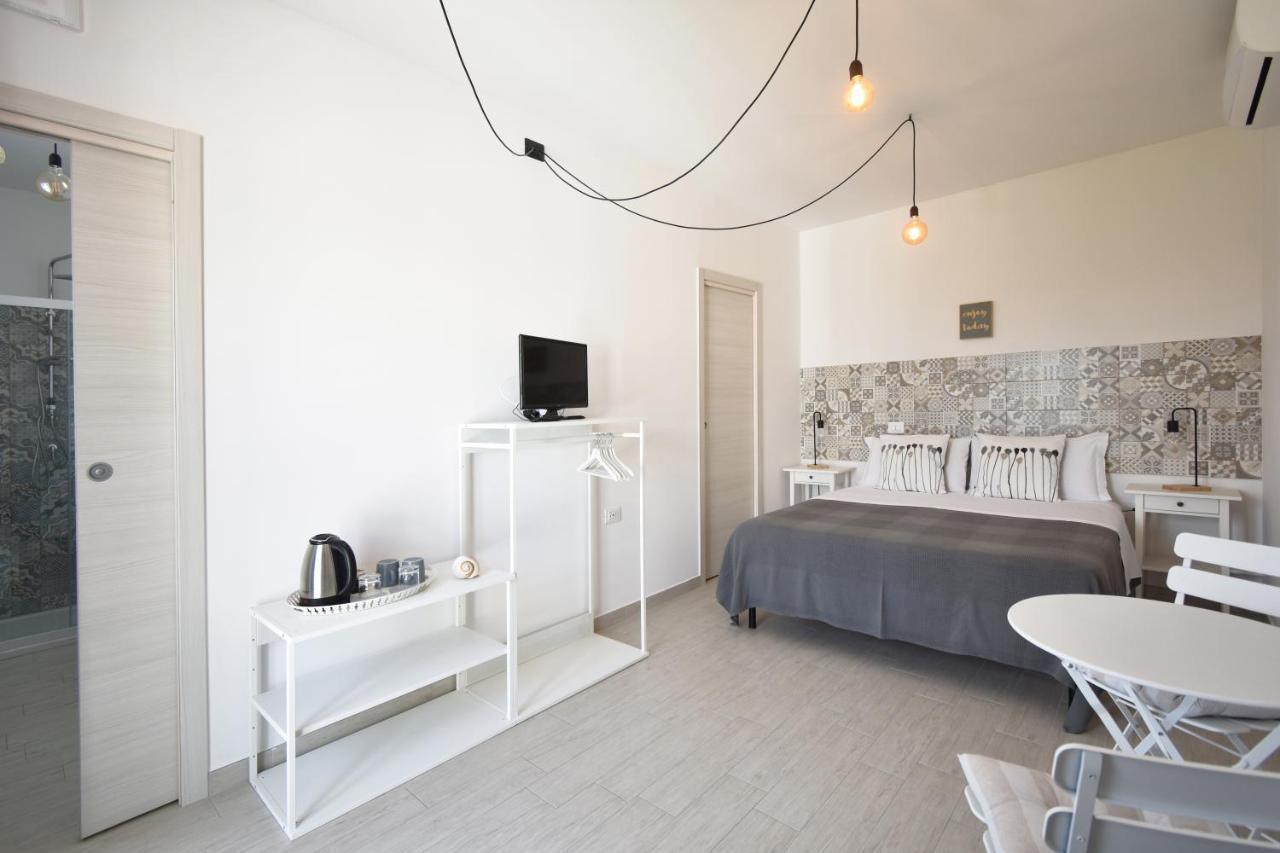 Standard Double Room,1588416047:JPEG