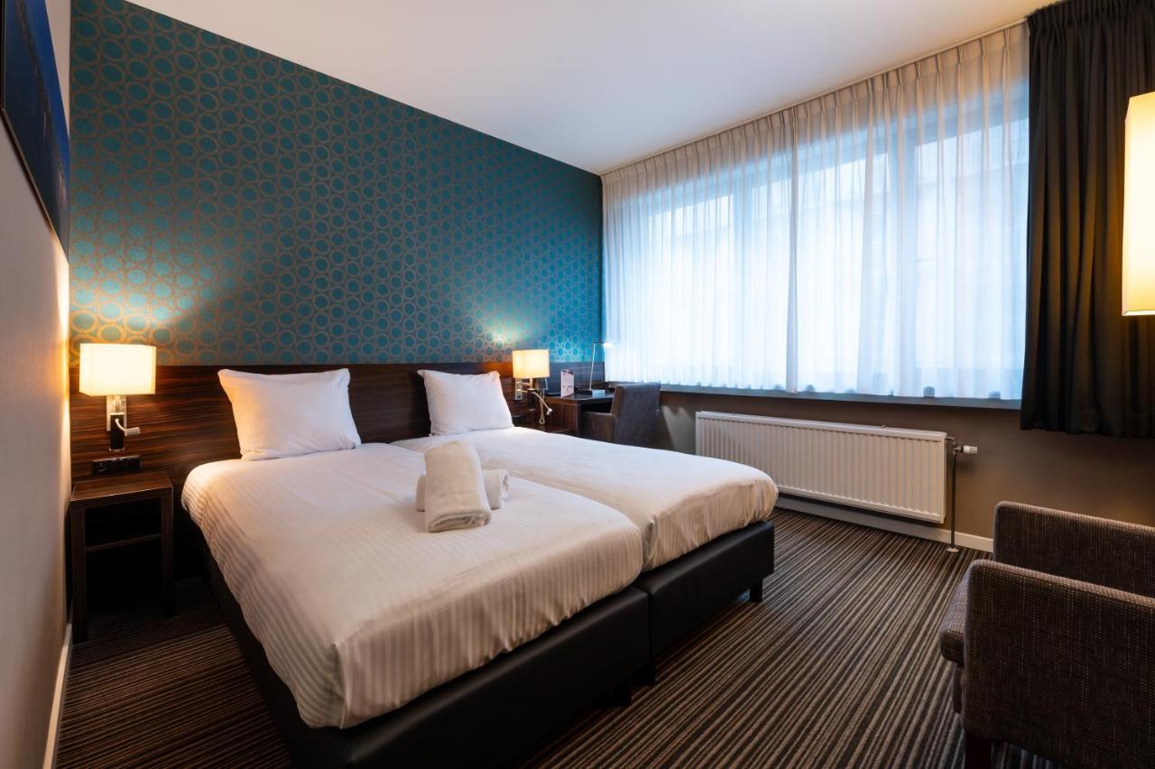 City Room Twin,1498689124:JPEG