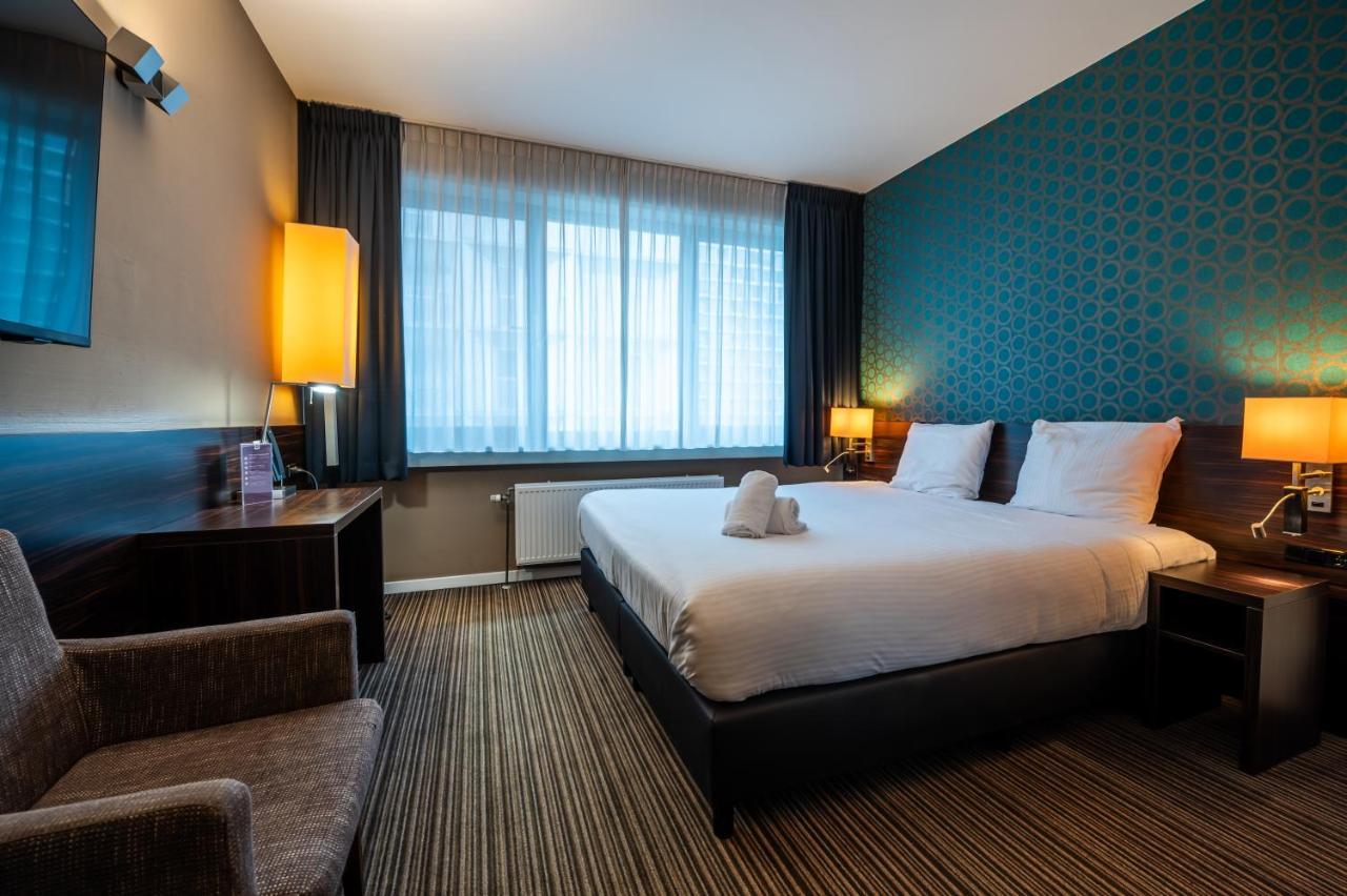 City Room Double,1498689151:JPEG