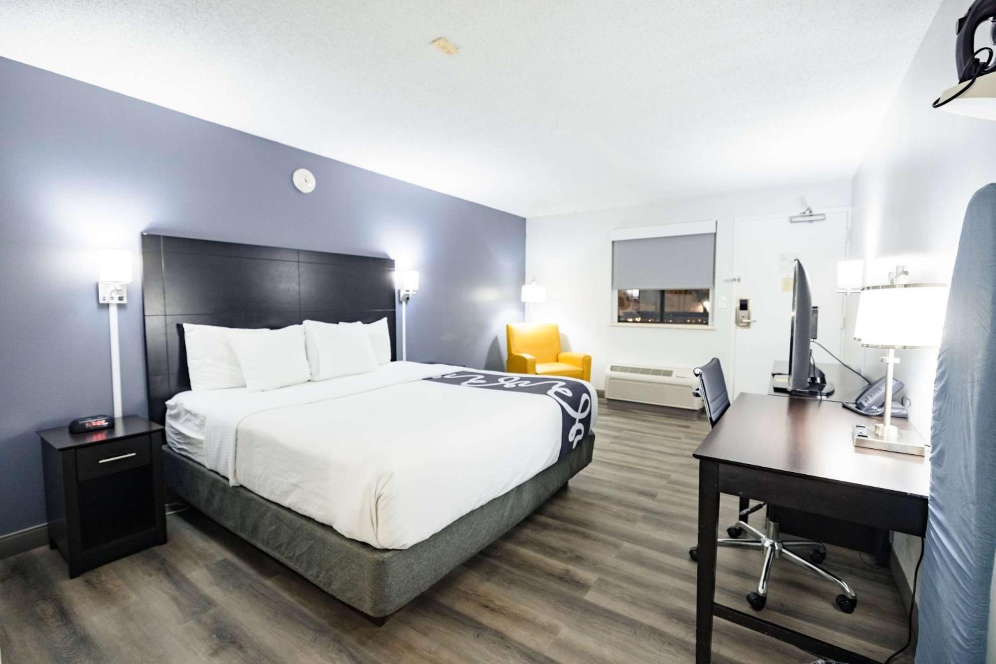 Acomodação de 1 Quarto com Cama King-size - Não Fumantes