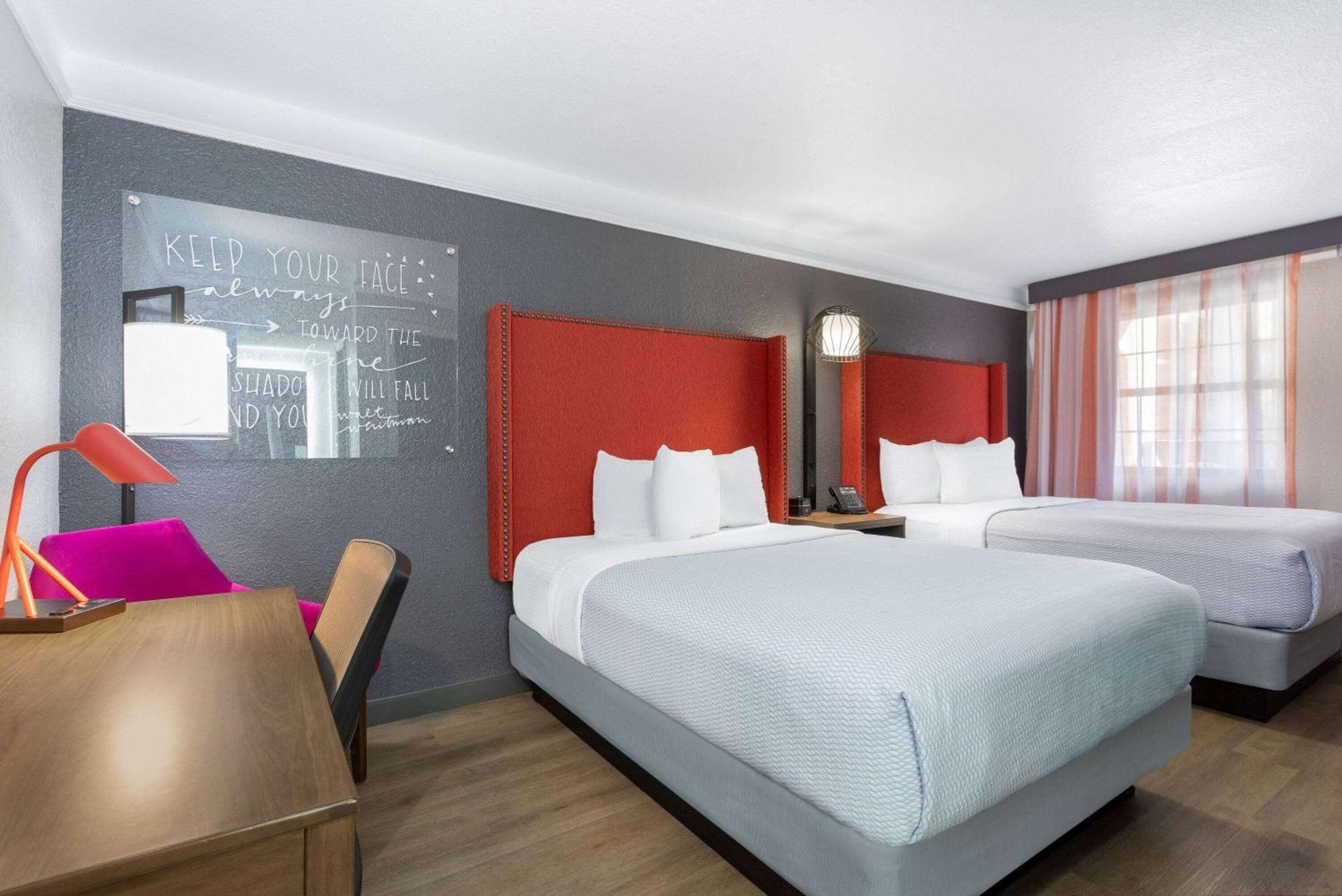Queen Room with Two Queen Beds - Non-Smoking