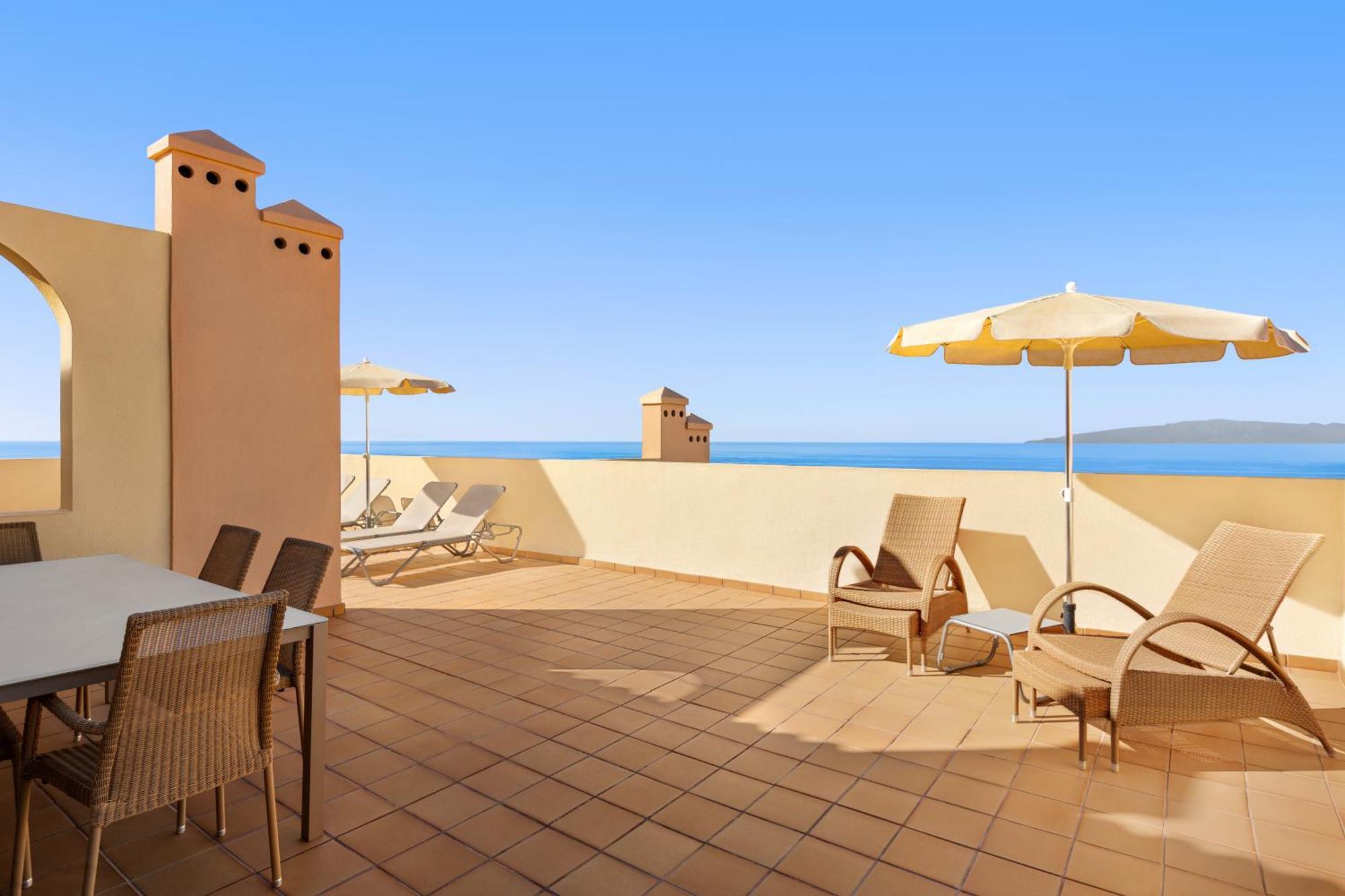 Apartamento de 3 dormitorios con vistas al océano