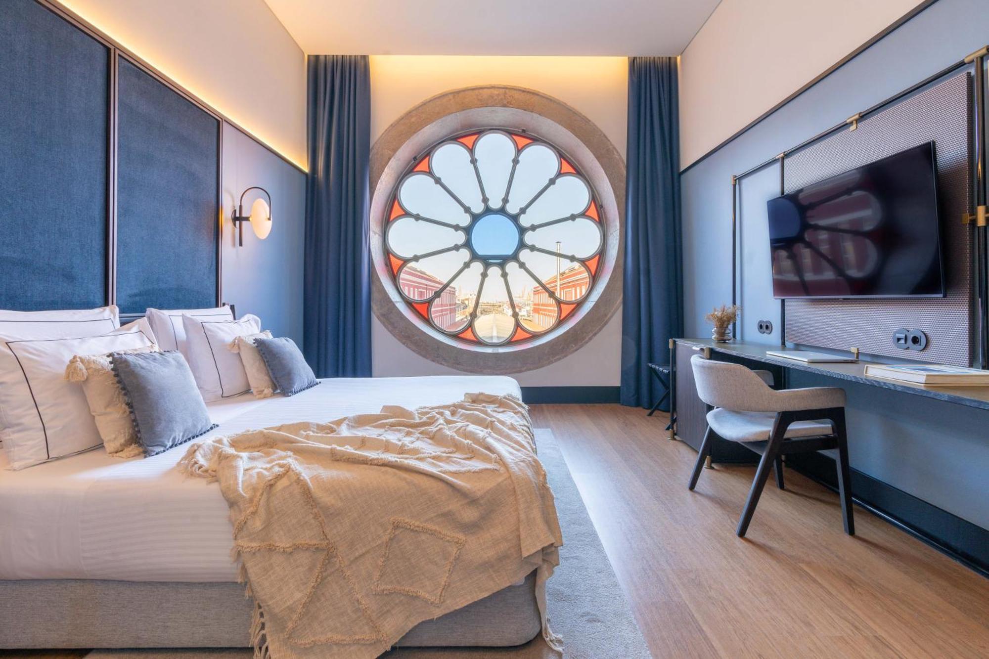 Deluxe Junior Suite