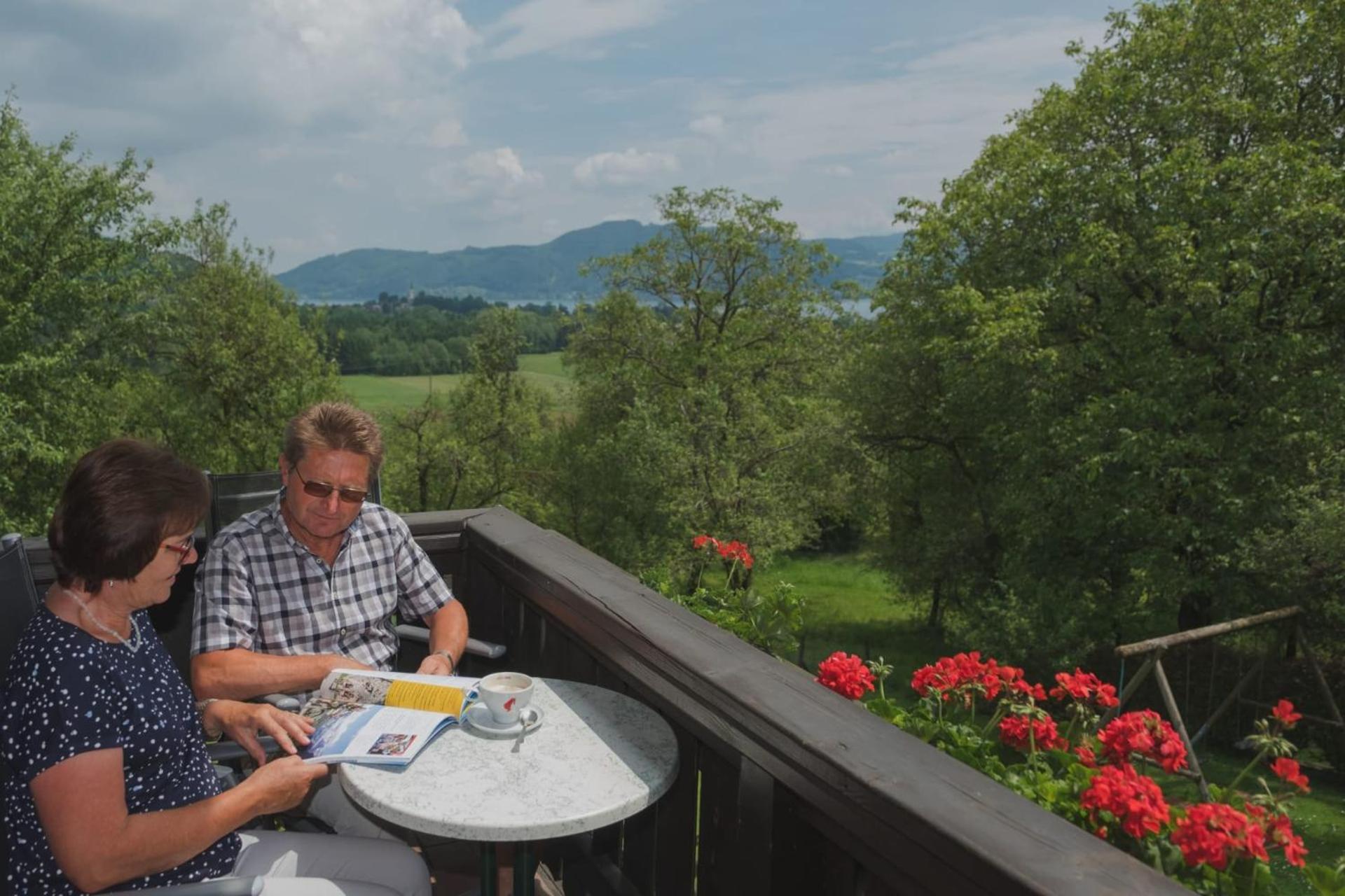 Doppelzimmer mit Seeblick