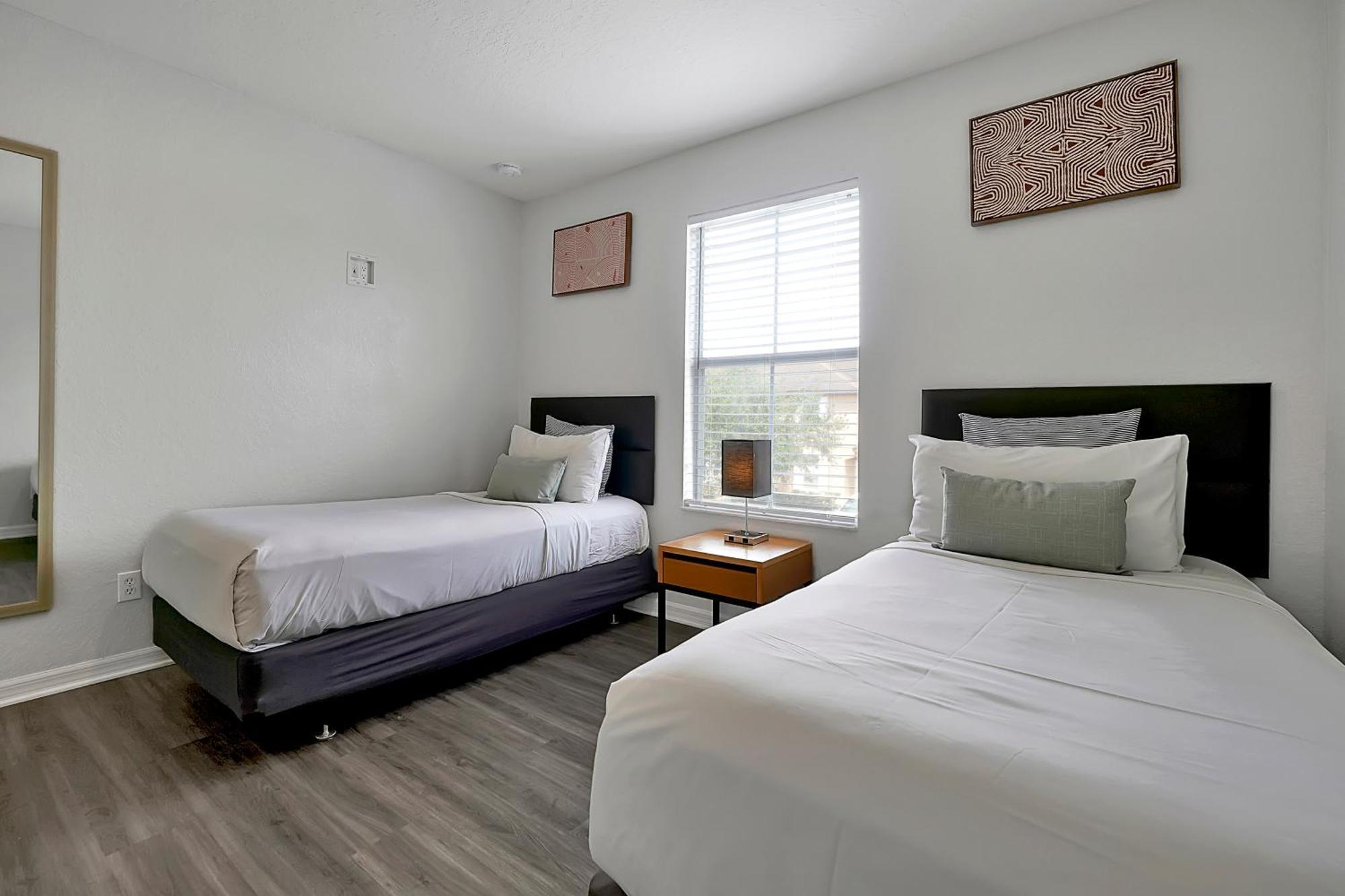 Four-Bedroom Townhouse with Private Hot Tub (1329 Sq Ft.),1546237954:JPEG