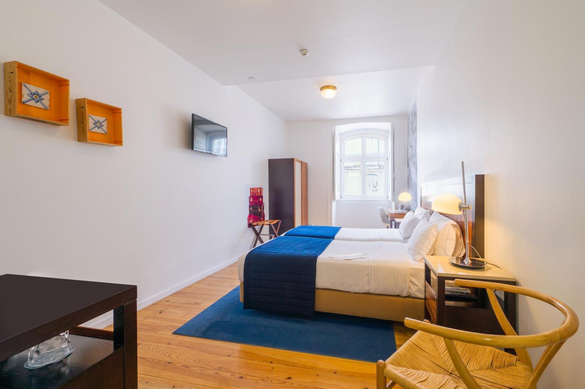 Chambre Lits Jumeaux - Vue sur Rue