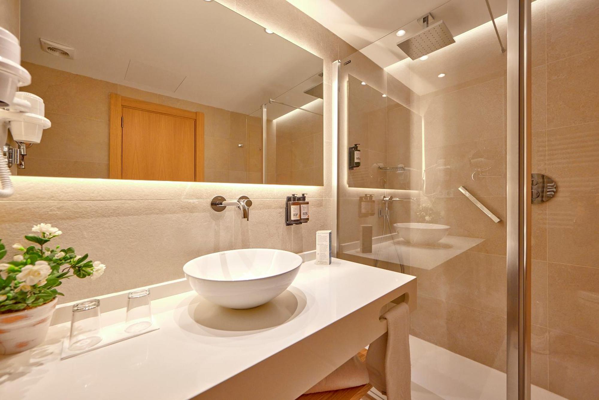 Comfort Twin Room