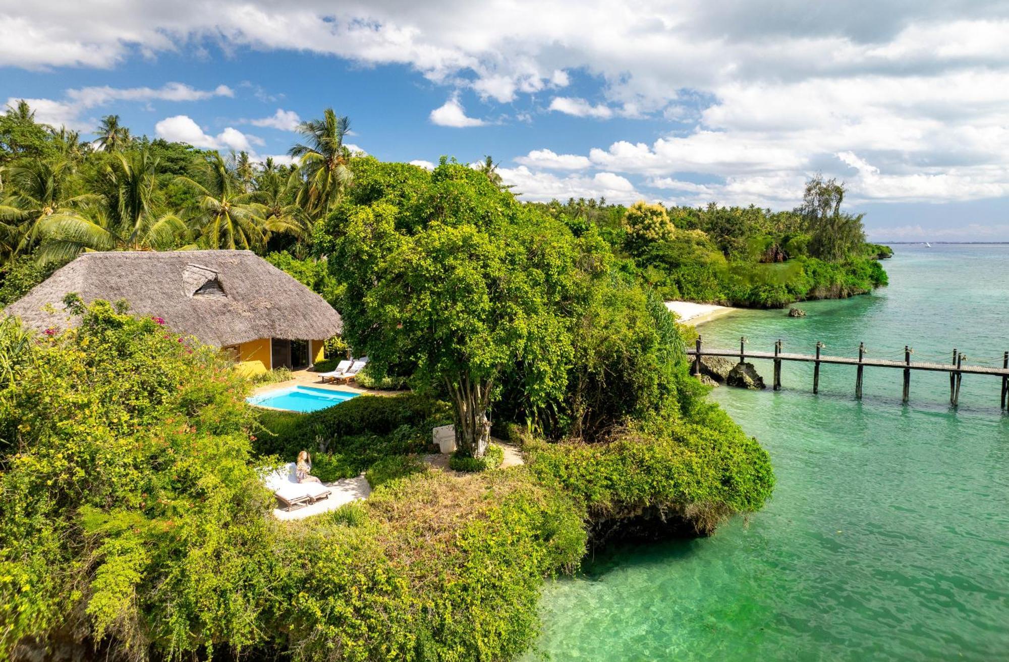 Ocean Front Villa with Pool