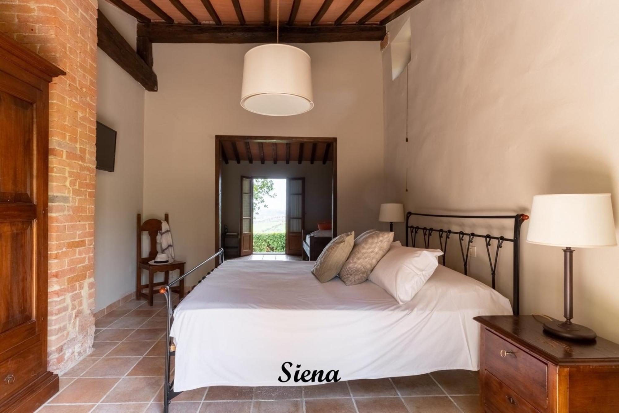 Large Superior Double Room,1626363364:JPEG