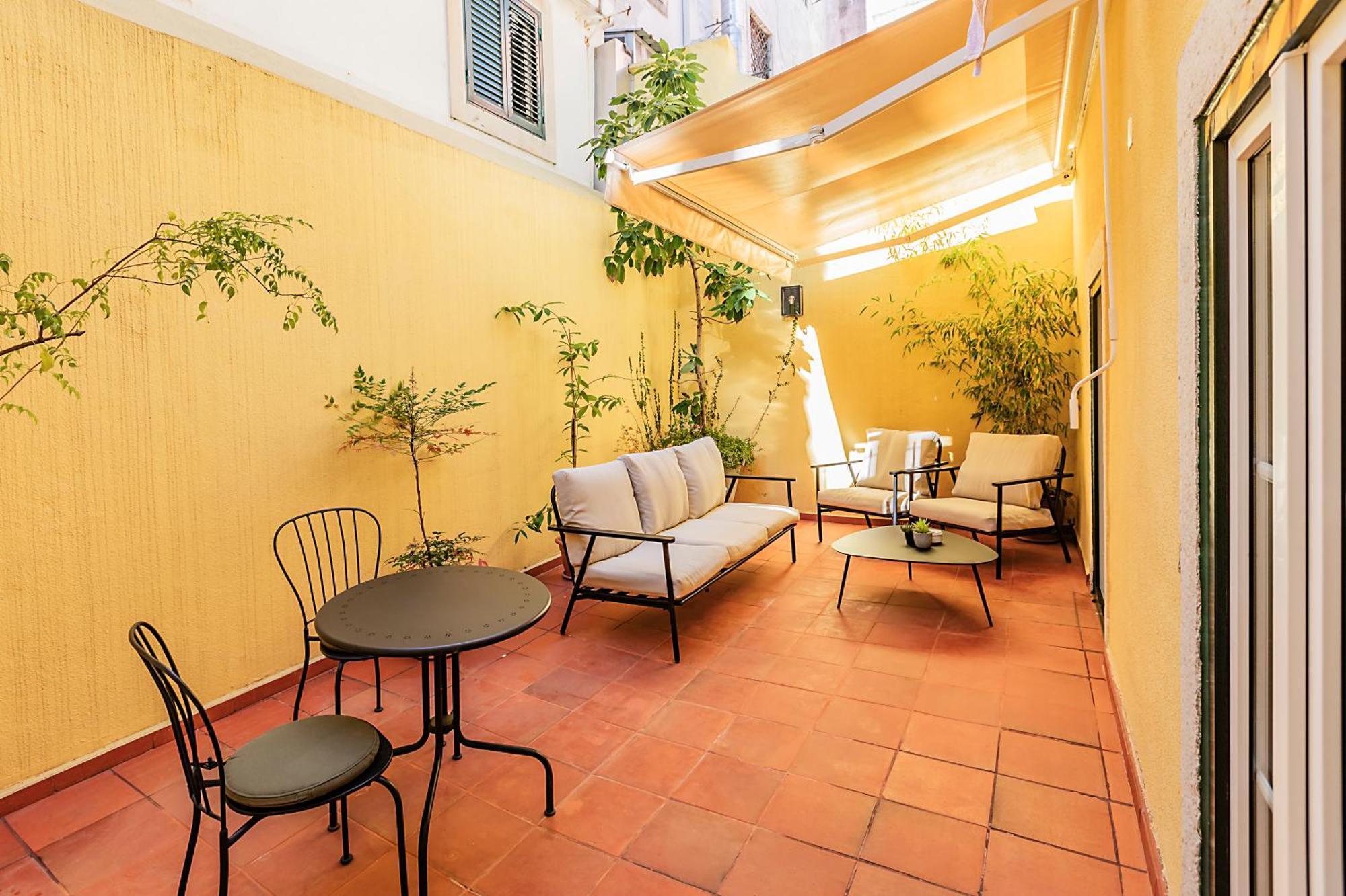 Tweepersoonskamer met Terras