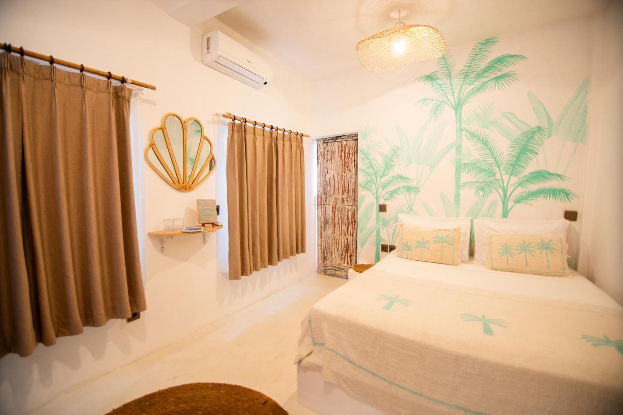 Doppelzimmer mit Poolblick