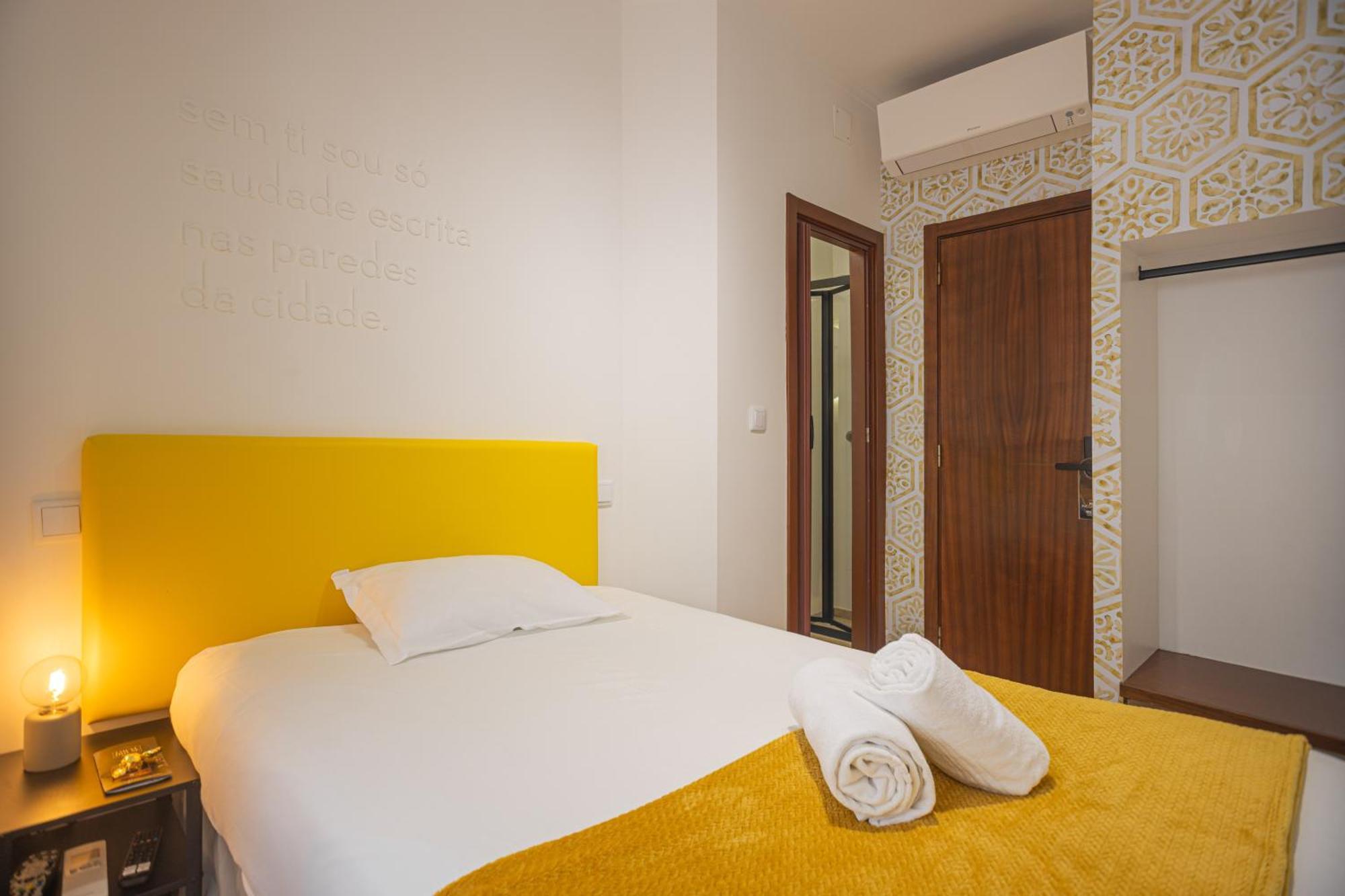 Single Room with City View,1665485481:JPEG