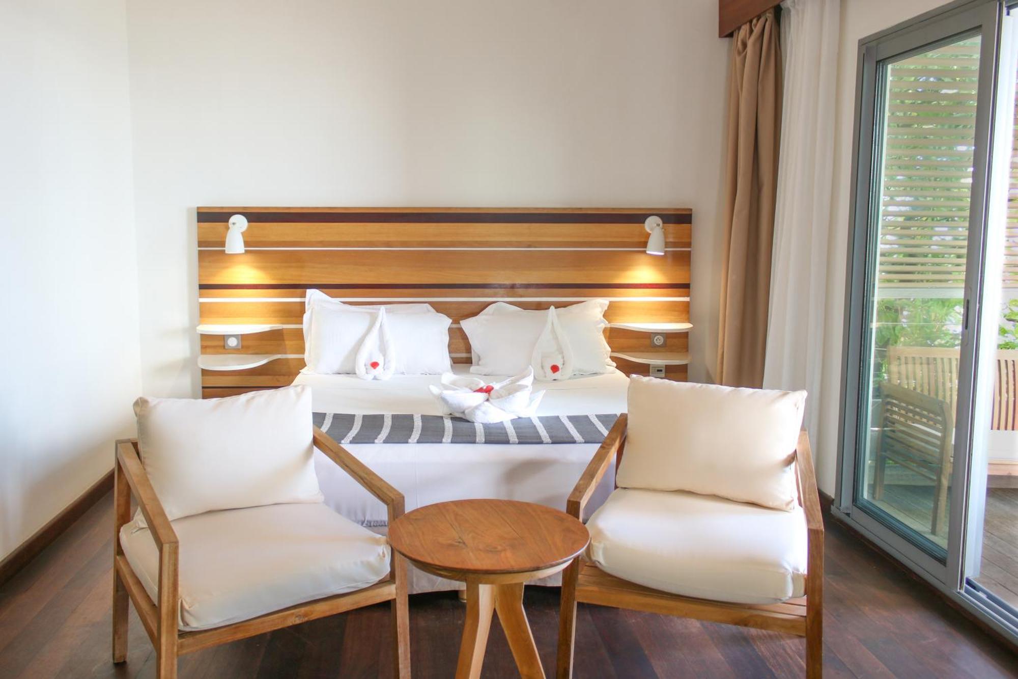 Luxury Triple Room,1669039162:JPEG