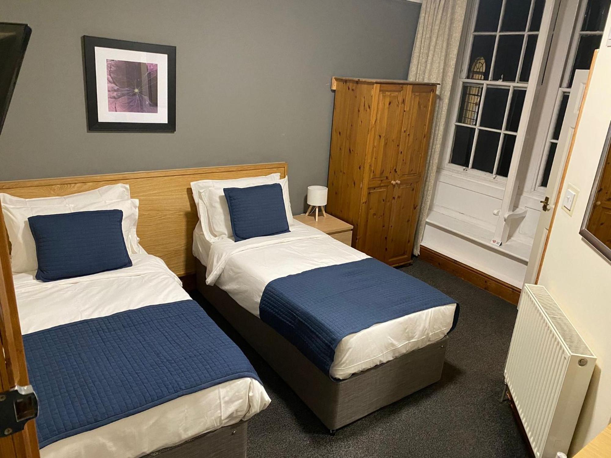 Double or Twin Room,1675145313:JPEG