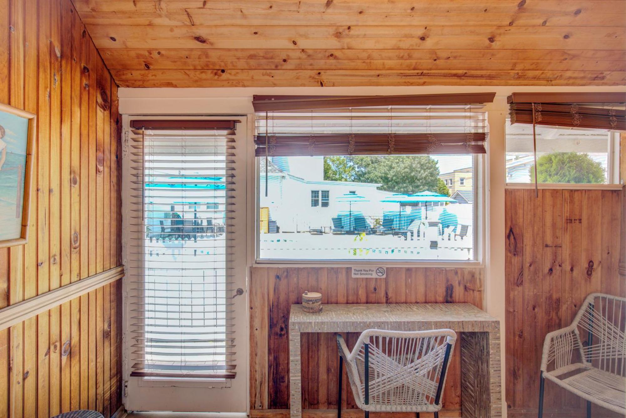 Superior Double or Twin Room with Pool View
