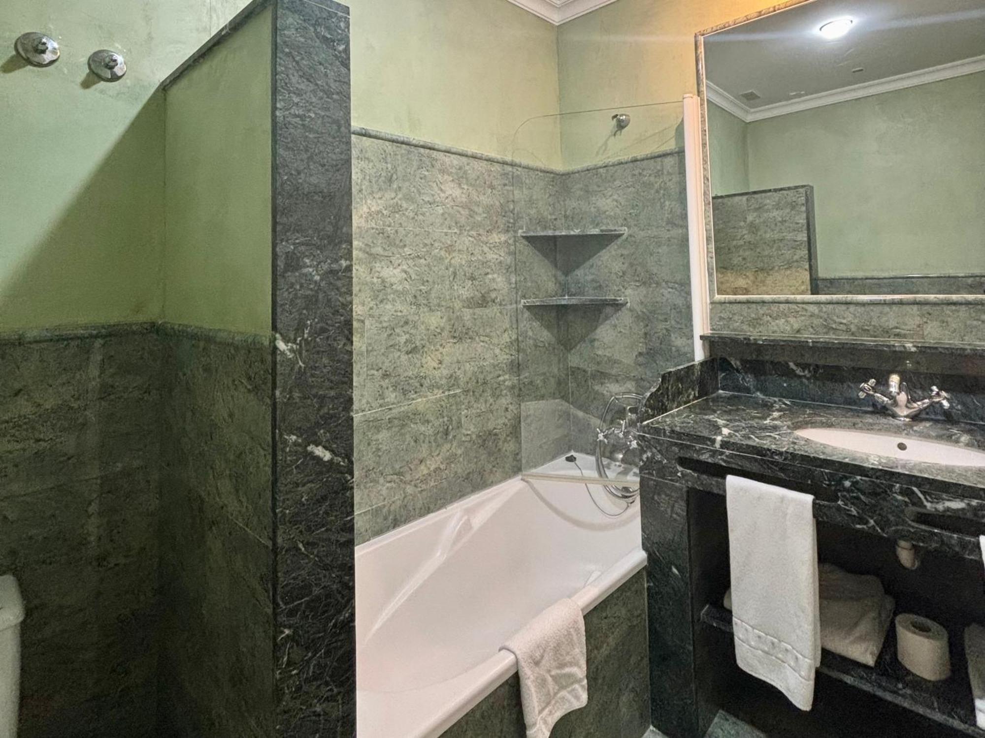 Standard Room,1772059427:JPEG