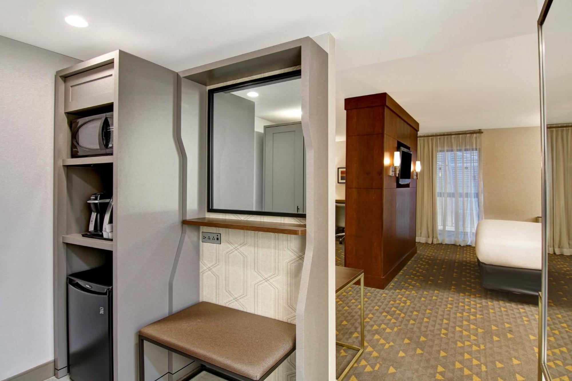 King Suite with Sofa Bed