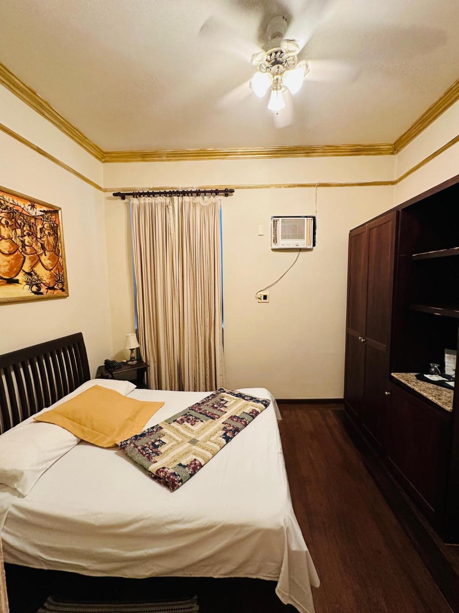 Quarto Duplo Standard