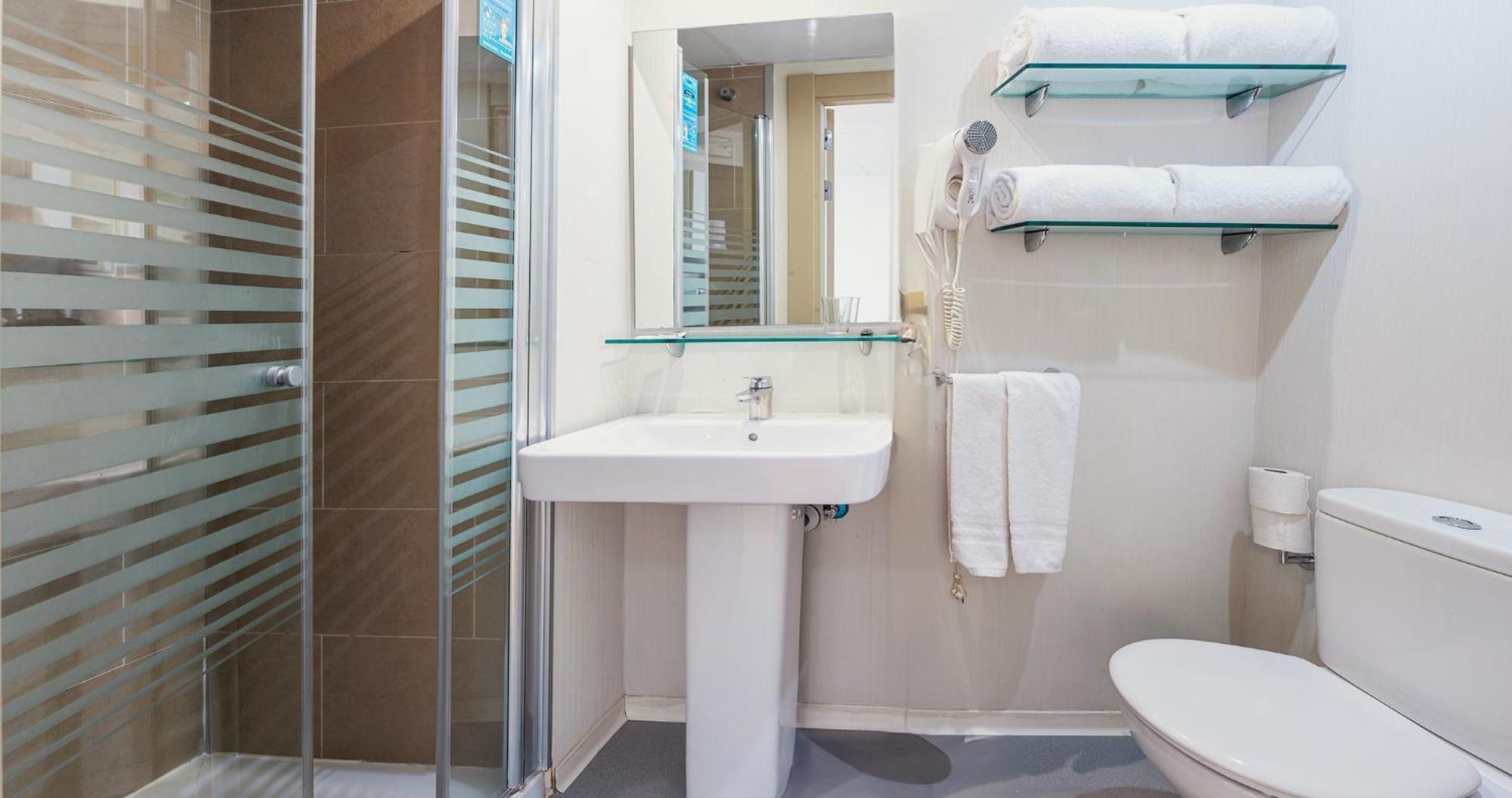 Chambre Double ou Lits Jumeaux avec Kitchenette