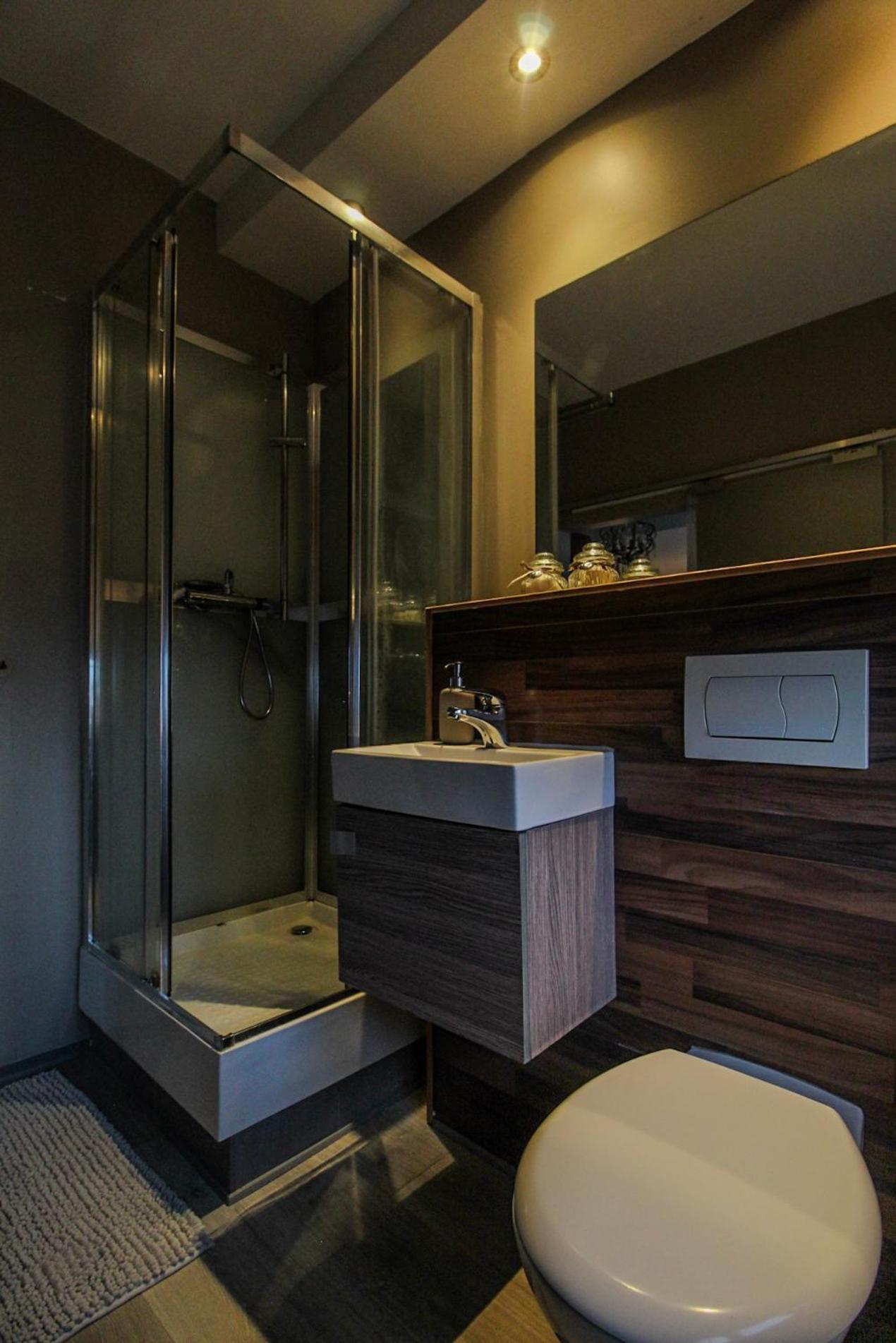Habitación Triple Confort con ducha