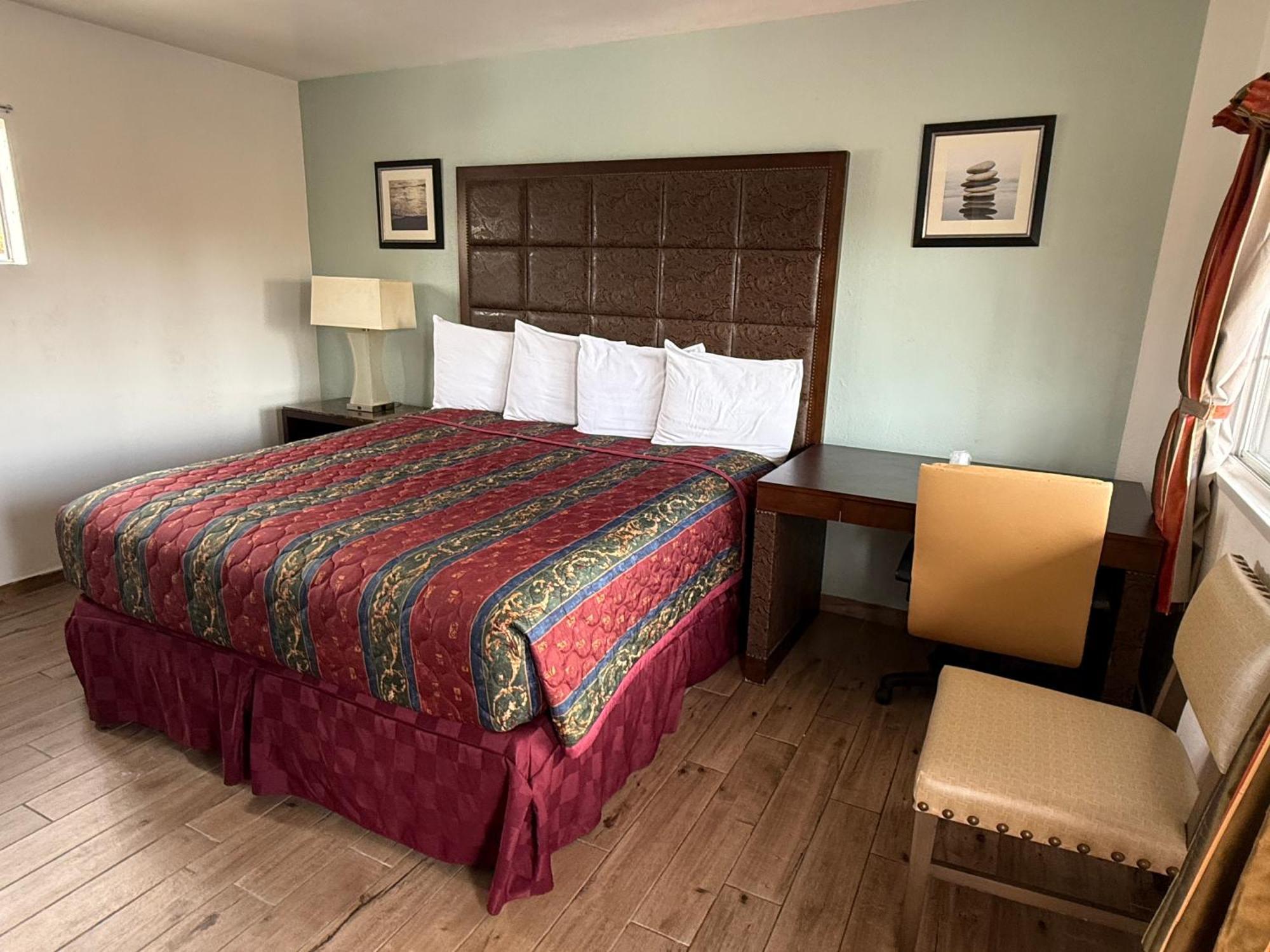 Chambre Lit King-Size avec Kitchenette