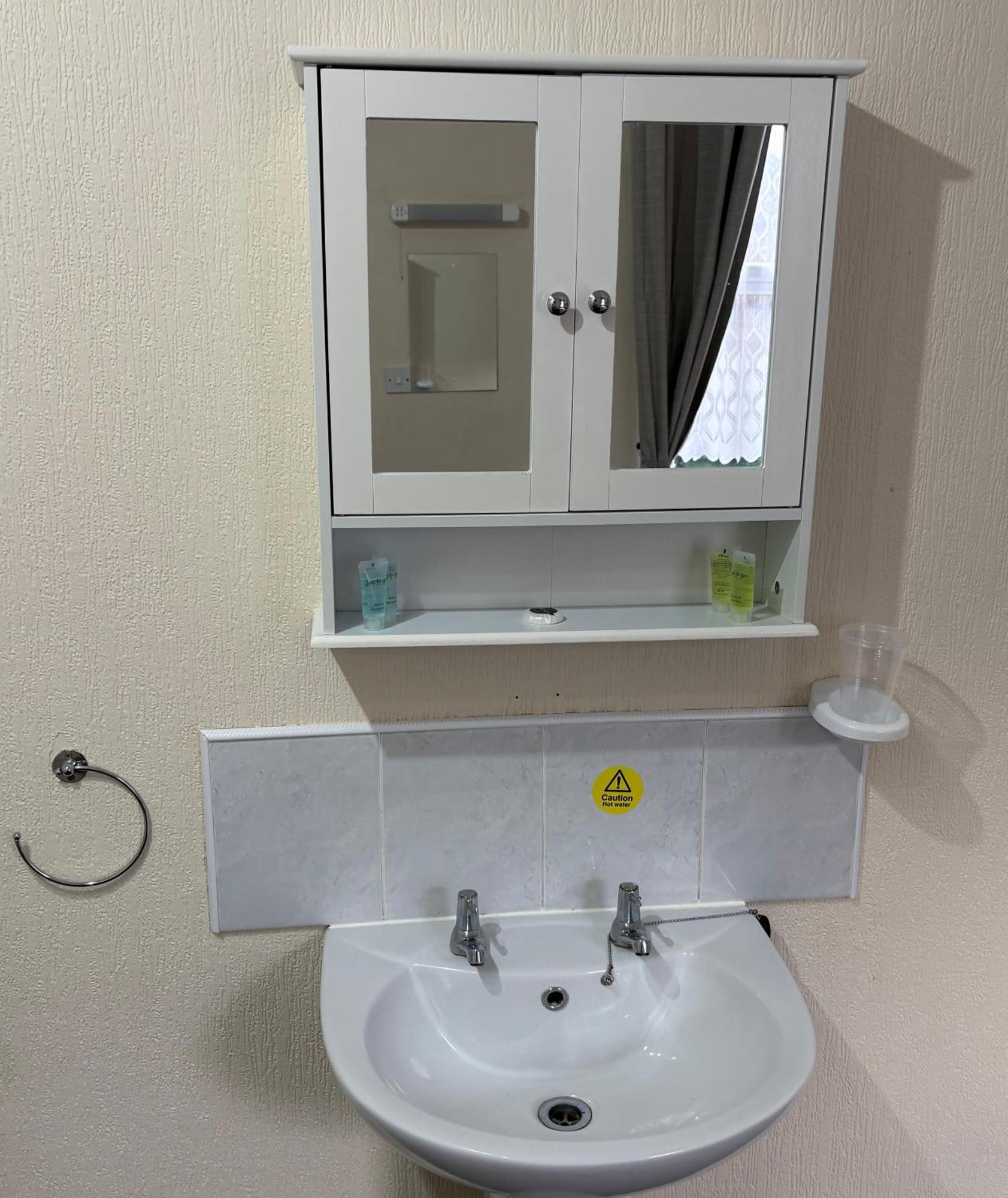 Budget Double Room,1765880640:JPEG