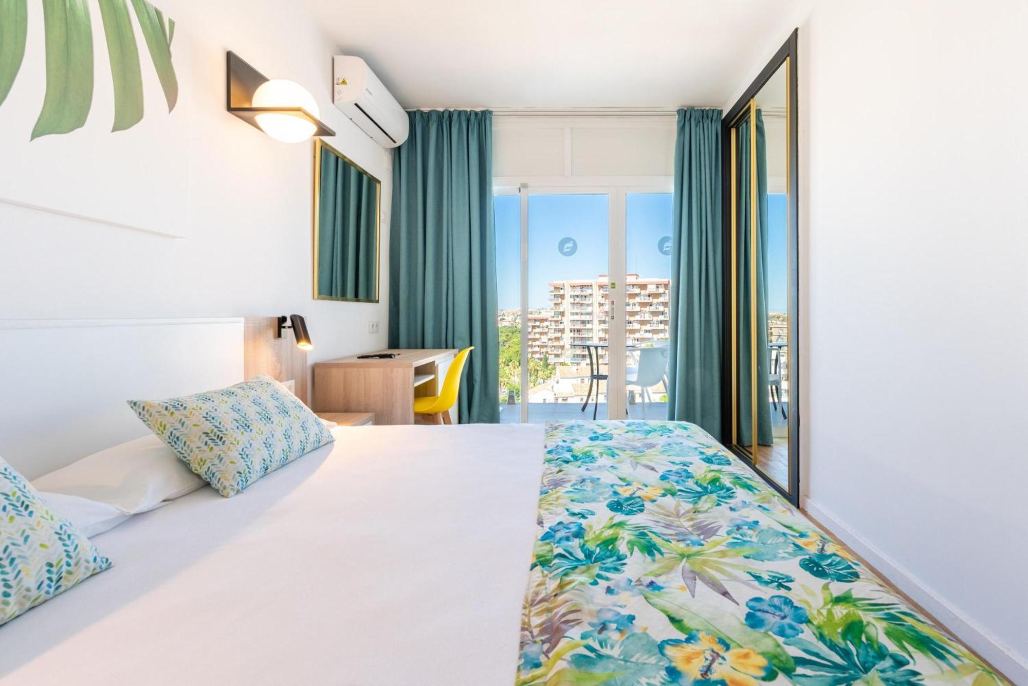 Standard Double or Twin Room with Balcony