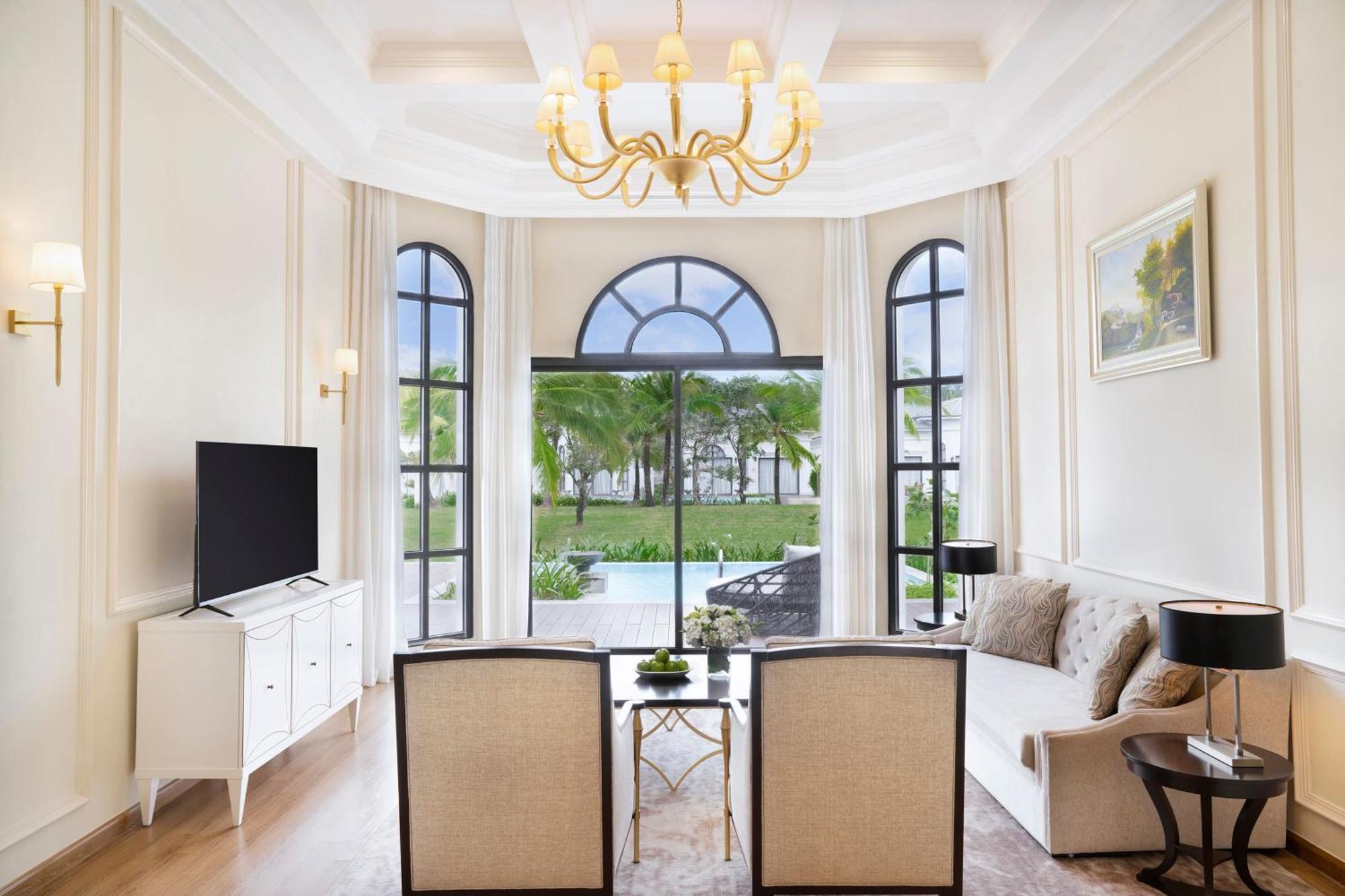 Villa 3 Chambres avec Piscine Privée - Vue sur Jardin