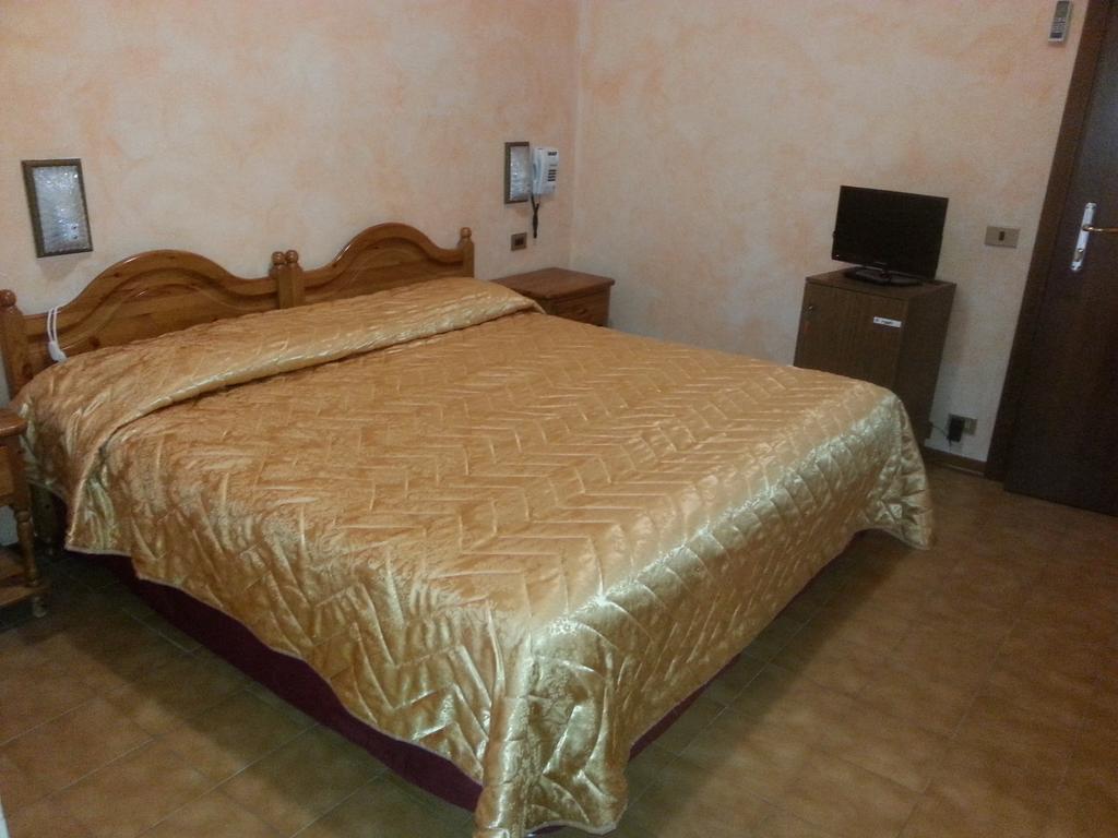 Double Room Balcony,185535300:JPEG