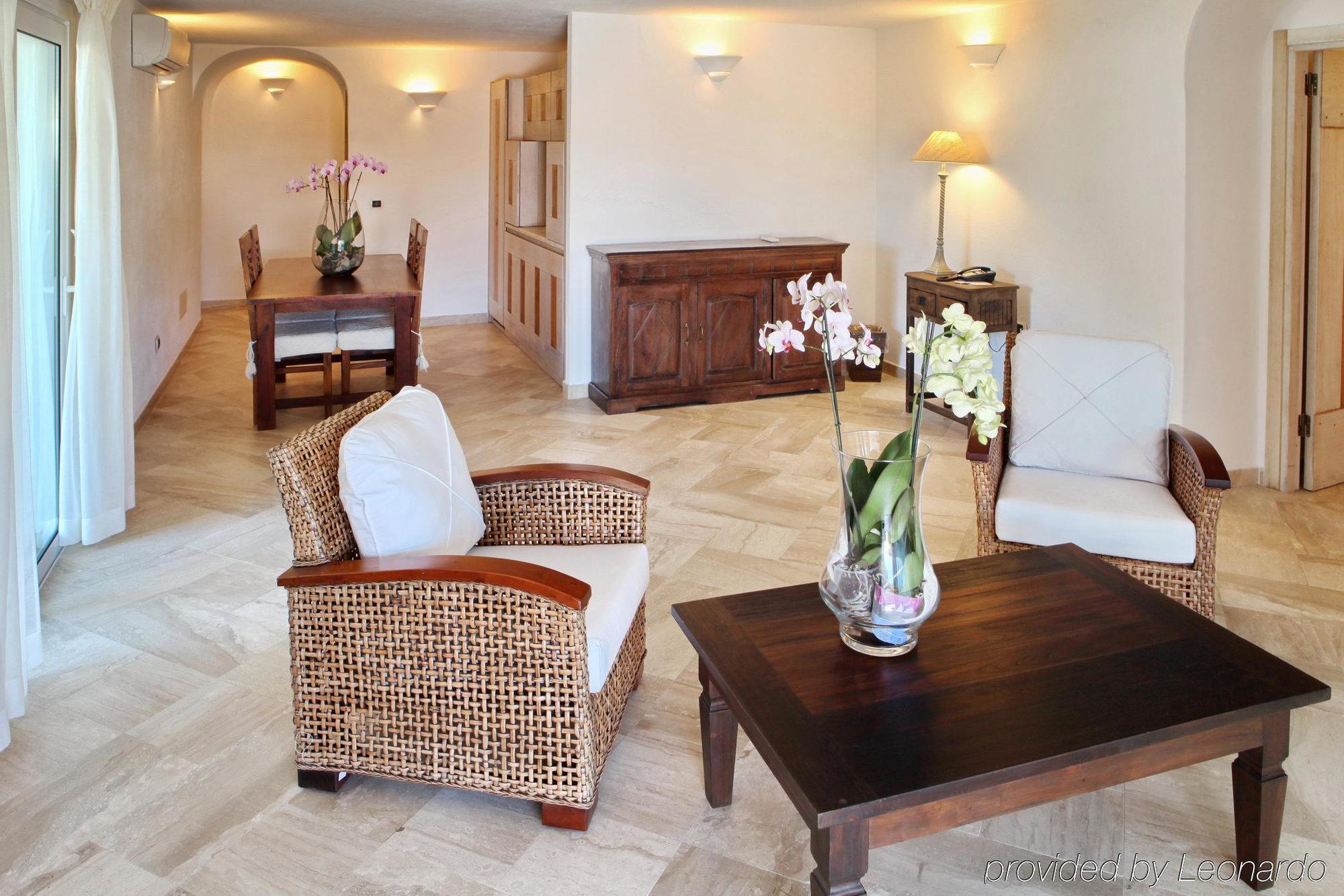 Apartamento de 1 dormitorio con vistas parciales al puerto