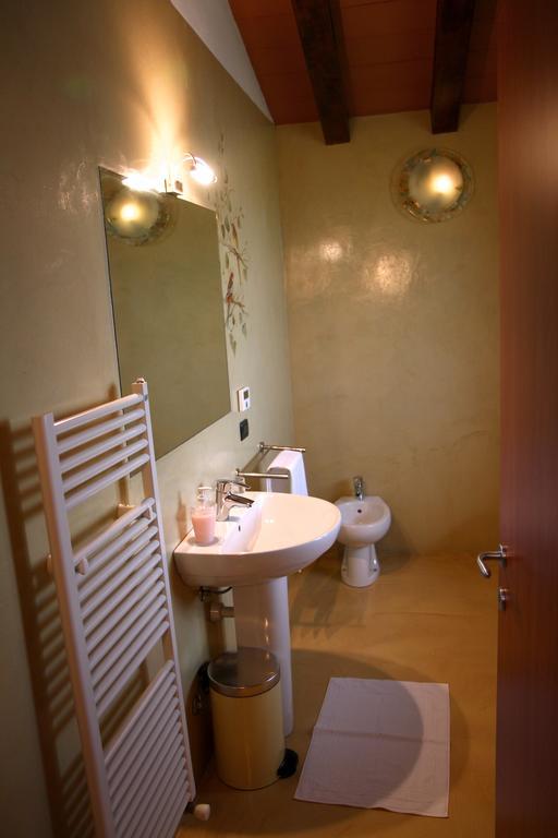 Triple Room Private Bathroom,191056240:JPEG