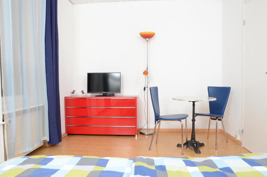 Quarto Duplo com Casa de Banho Partilhada