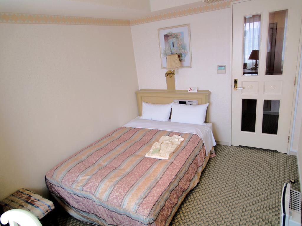 Doppelzimmer mit Poolblick