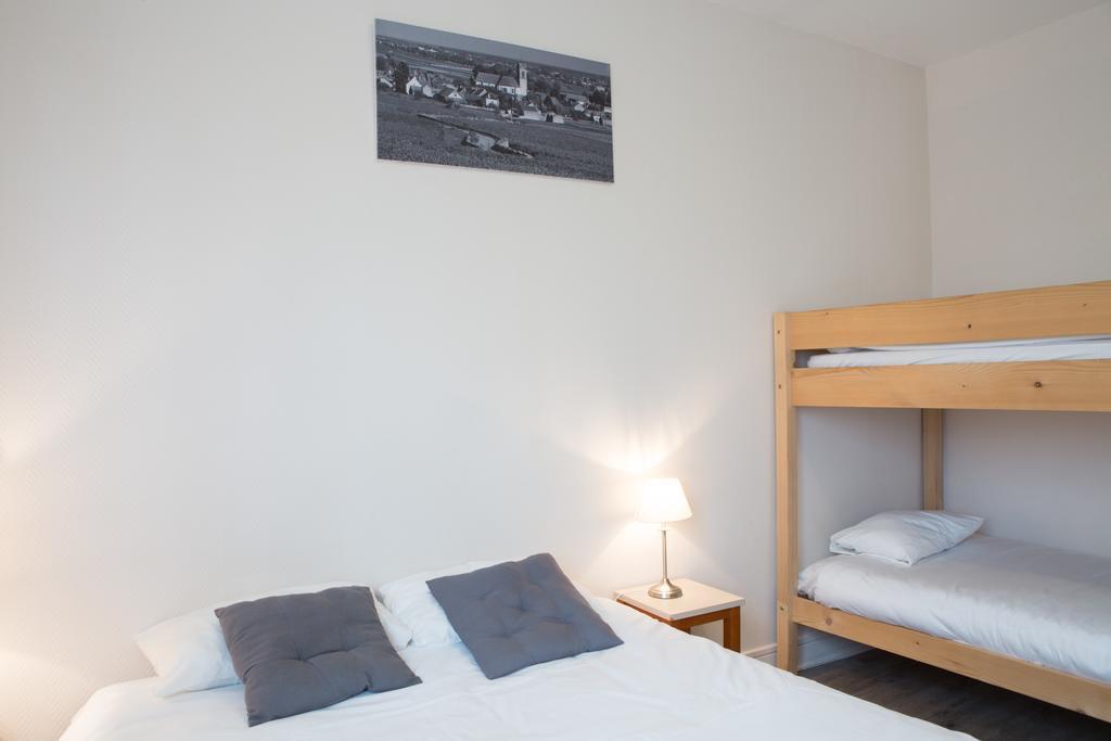 Chambre Double avec Velux