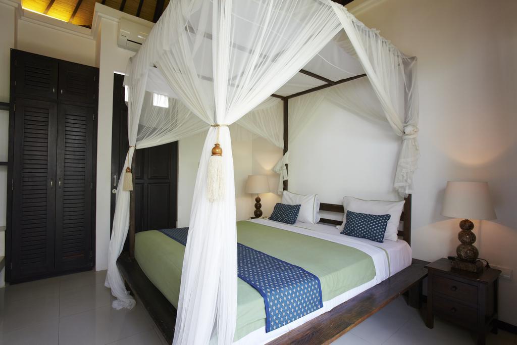Two-Bedroom Villa with Garden View