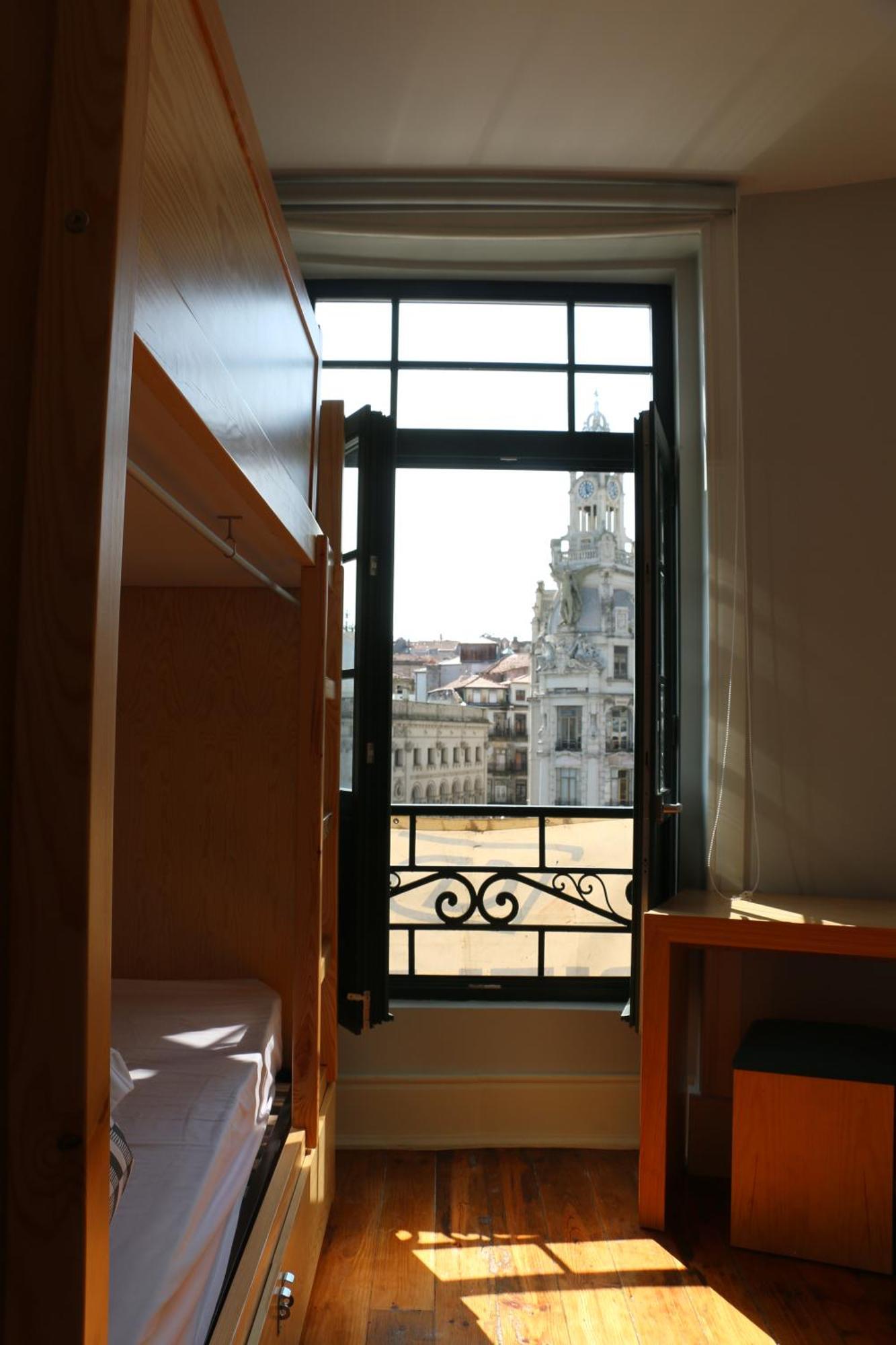Bed in een Slaapzaal met 4 Bedden