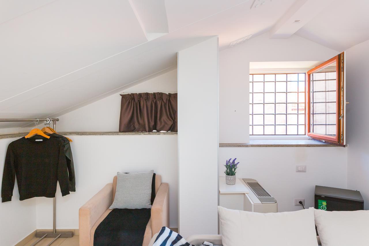 Suite Attic,645142668:JPEG