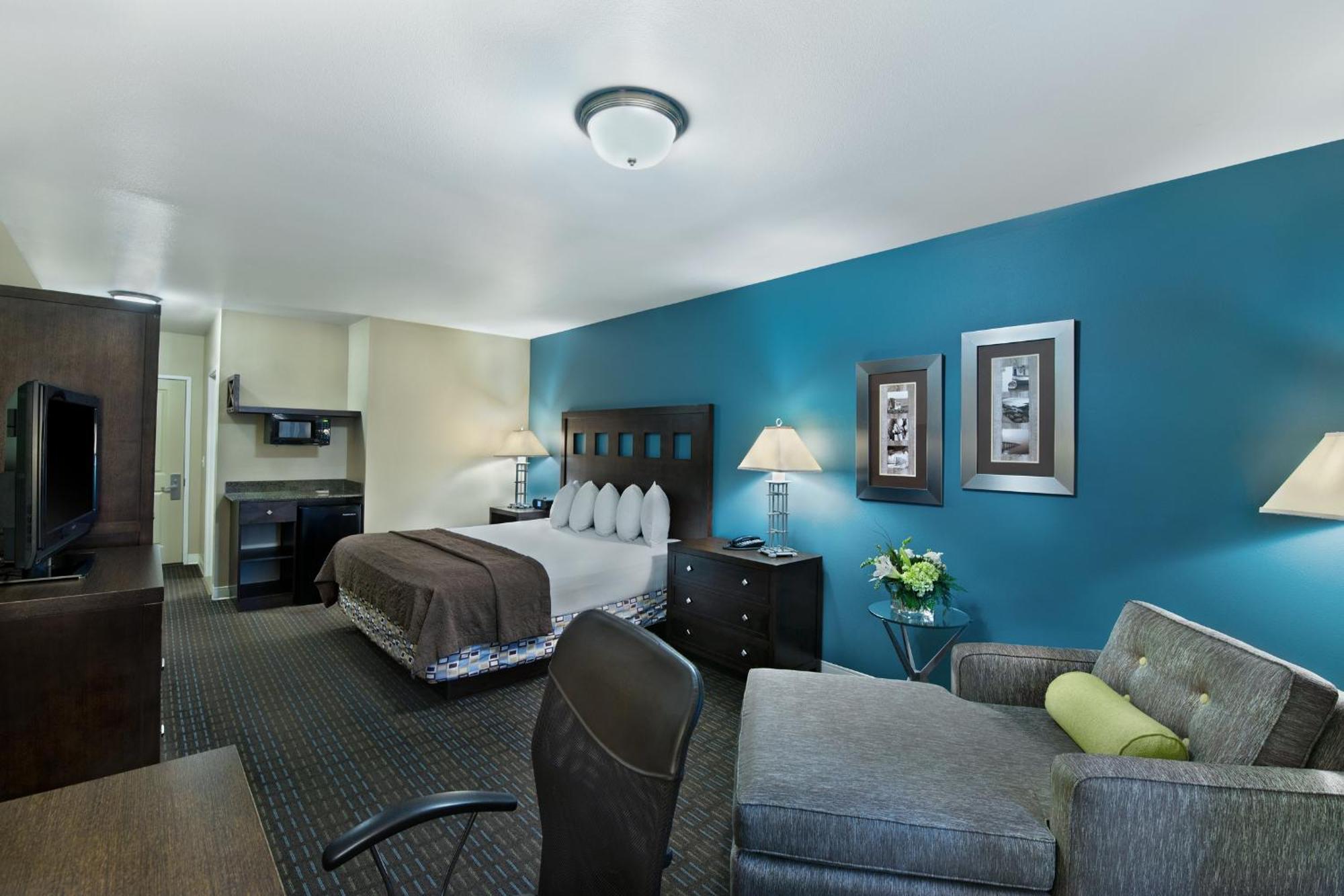King Suite,681092817:JPEG